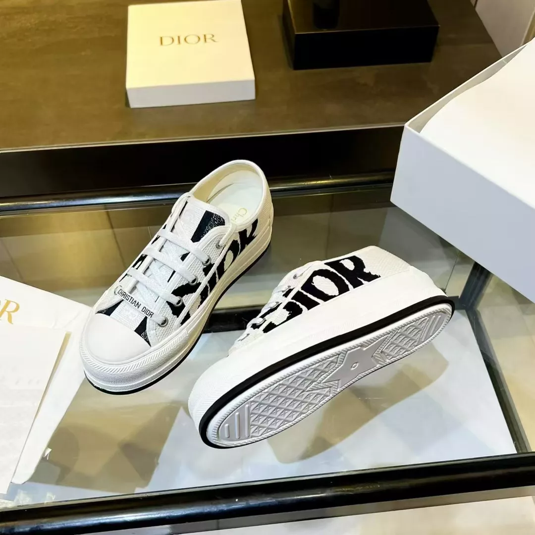 NewStyle 2824 Christian Dior Casual Shoes For Women