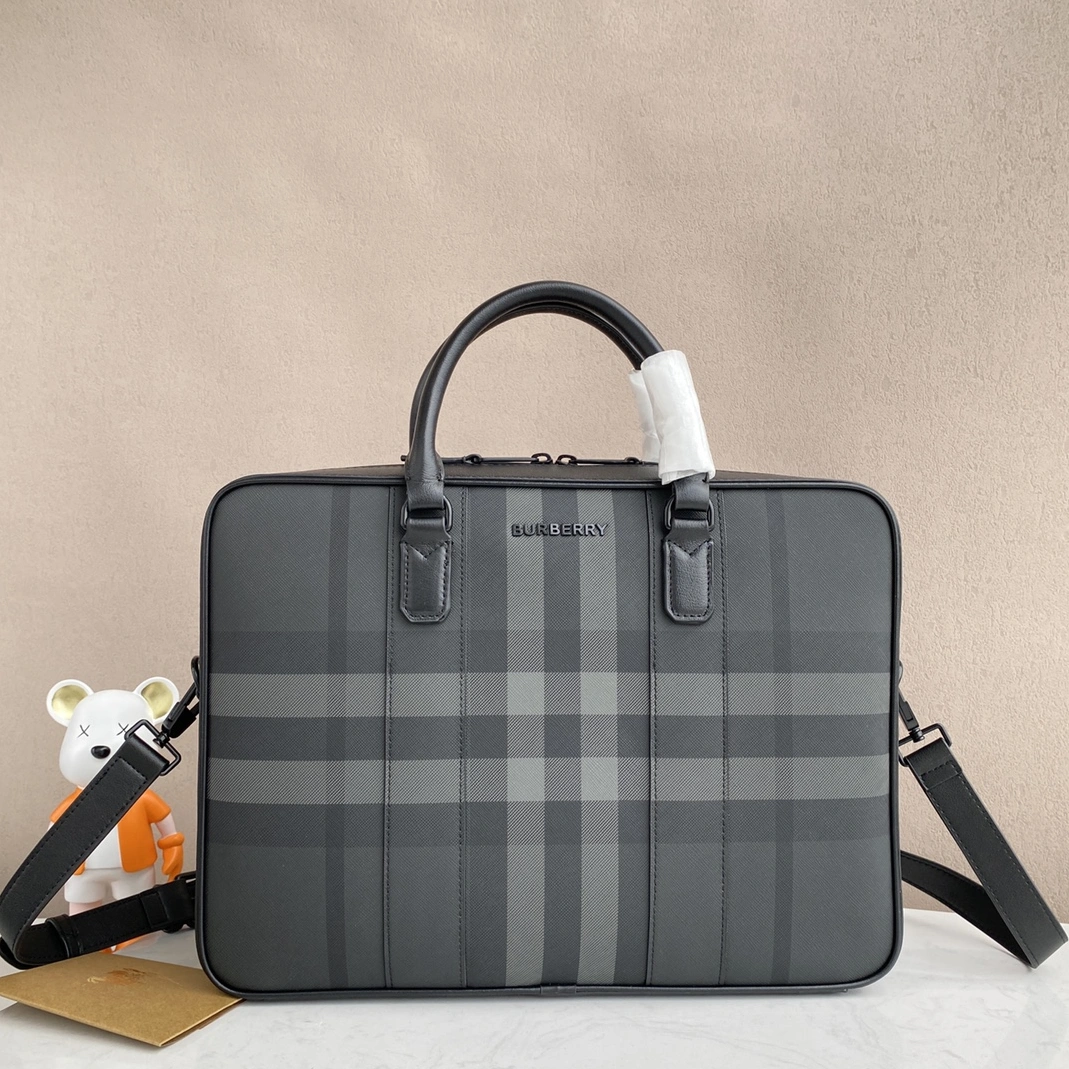NewStyle 2955 Burberry AAA Man Handbags