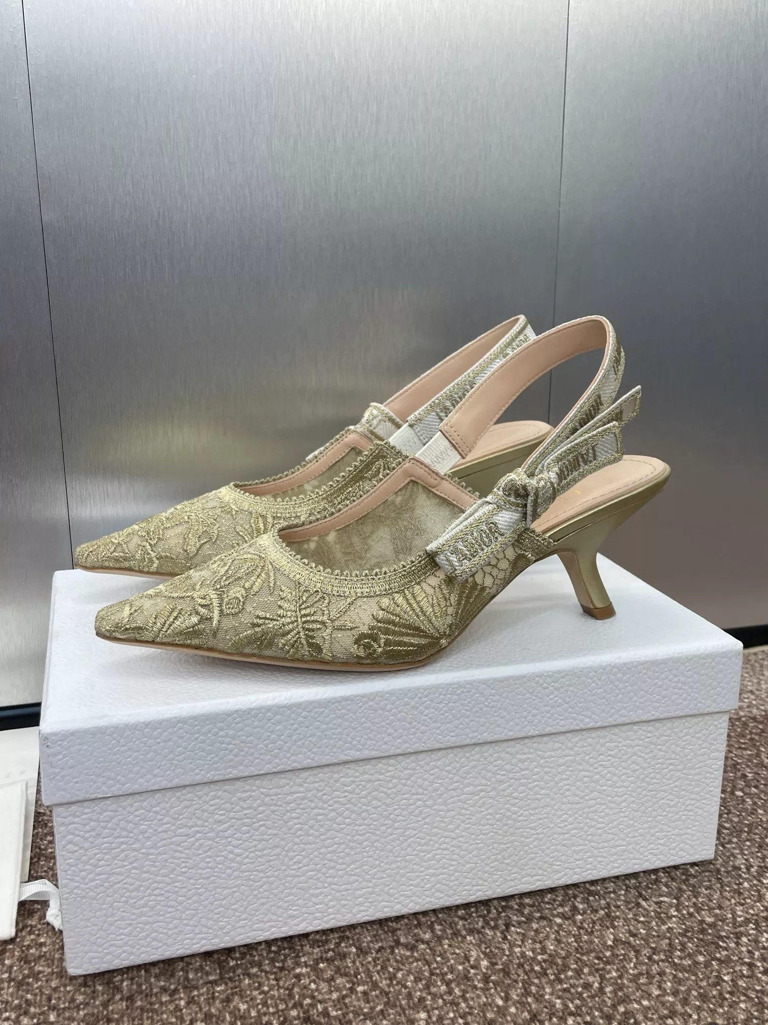 NewStyle 307 Christian Dior Sandal For Women
