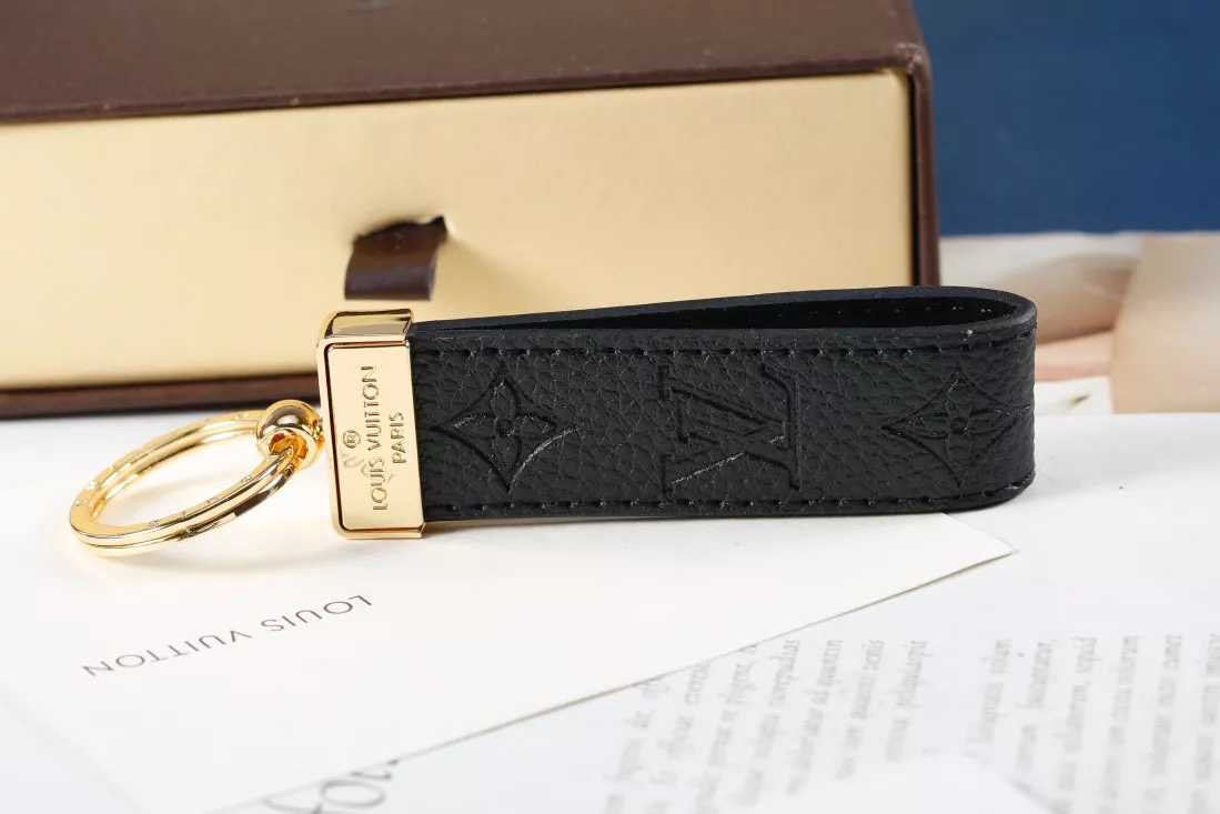 NewStyle 314 Louis Vuitton LV Key Holder And Bag Buckle