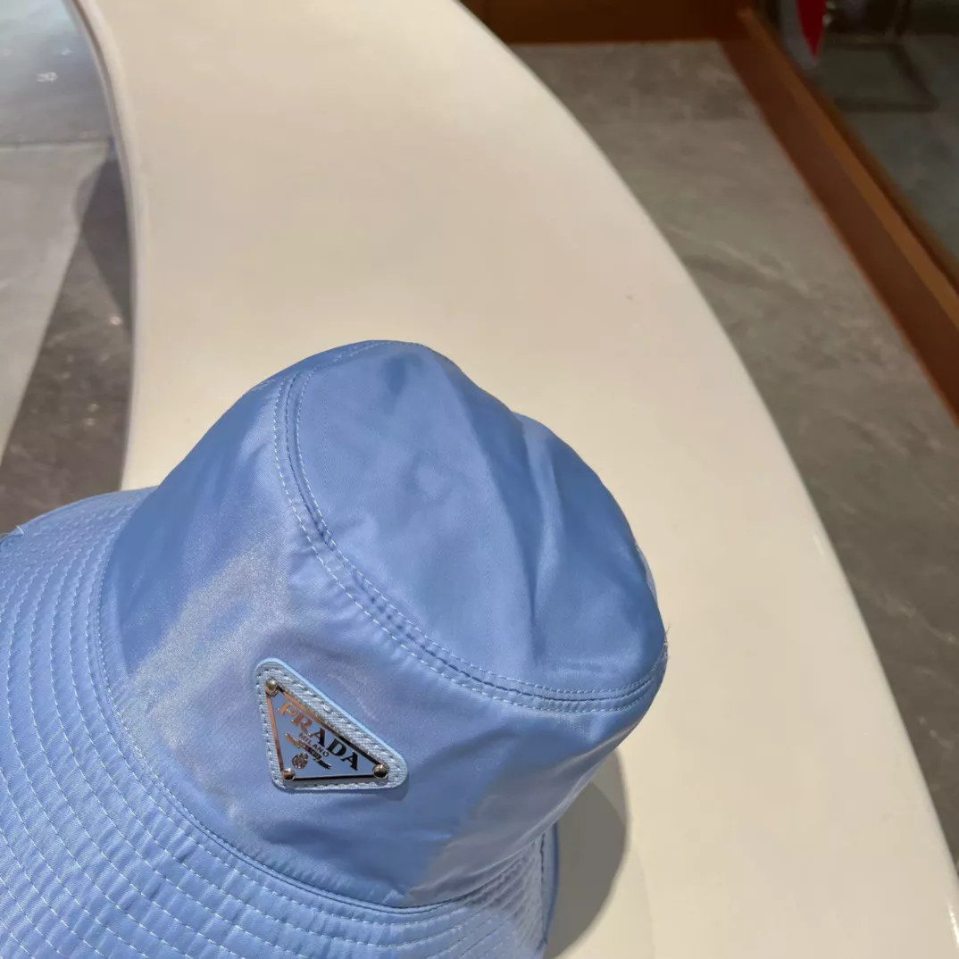 NewStyle 3157 Prada Caps