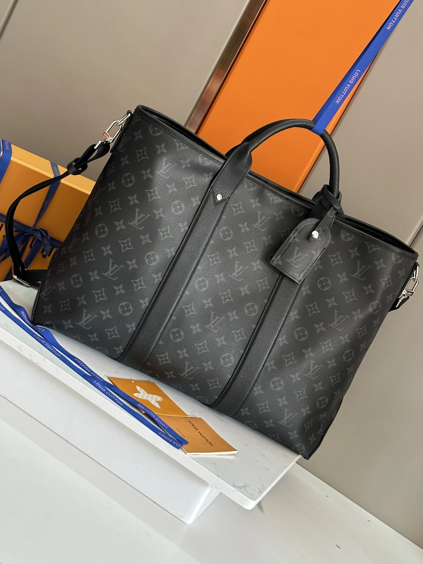 NewStyle 3186 Louis Vuitton AAA Man Handbags