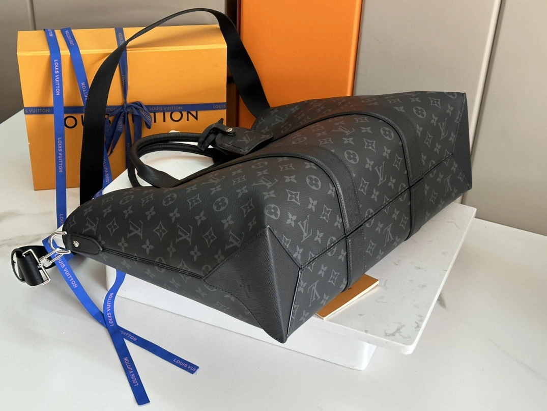 NewStyle 3186 Louis Vuitton AAA Man Handbags