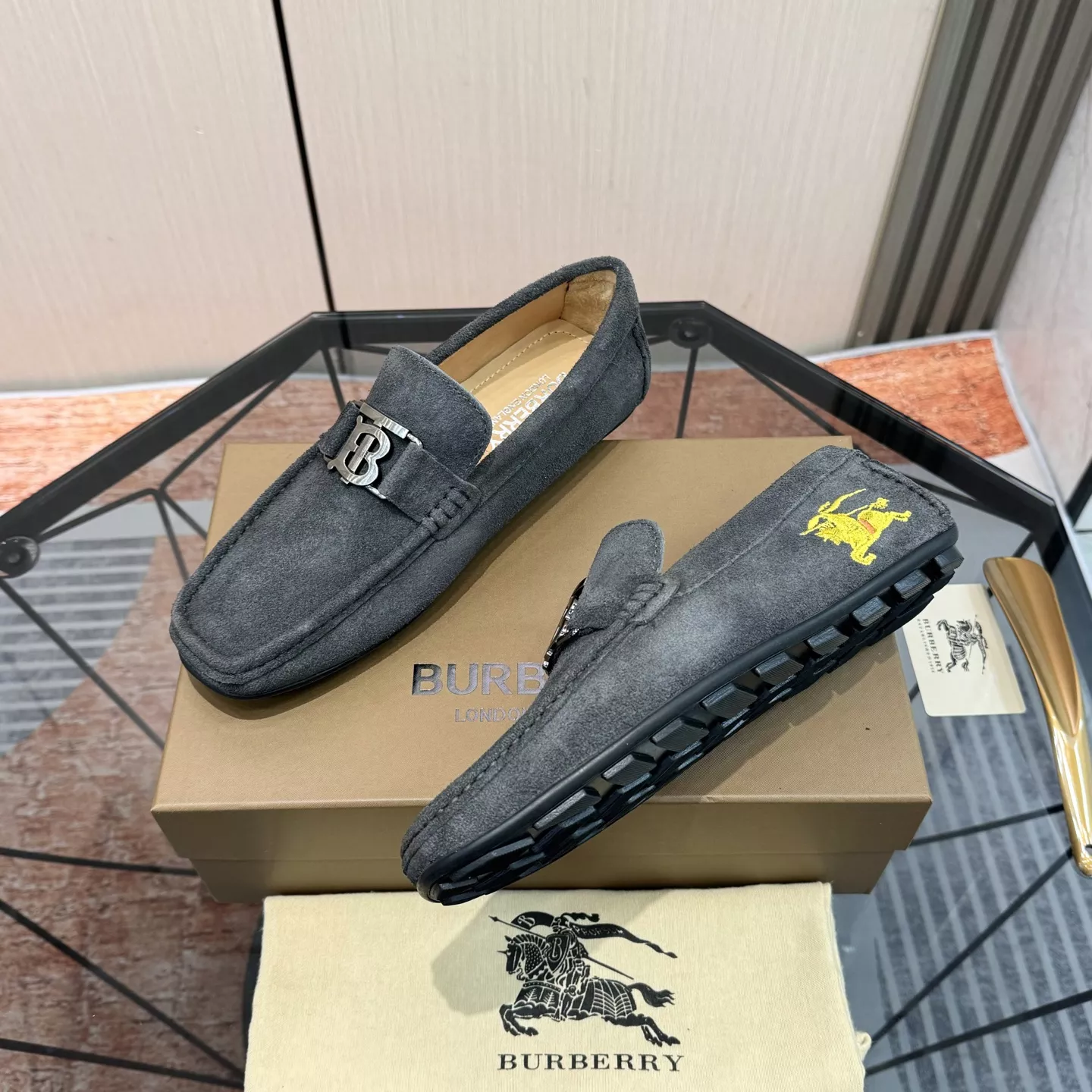 NewStyle 3303 Burberry Leather Shoes For Men