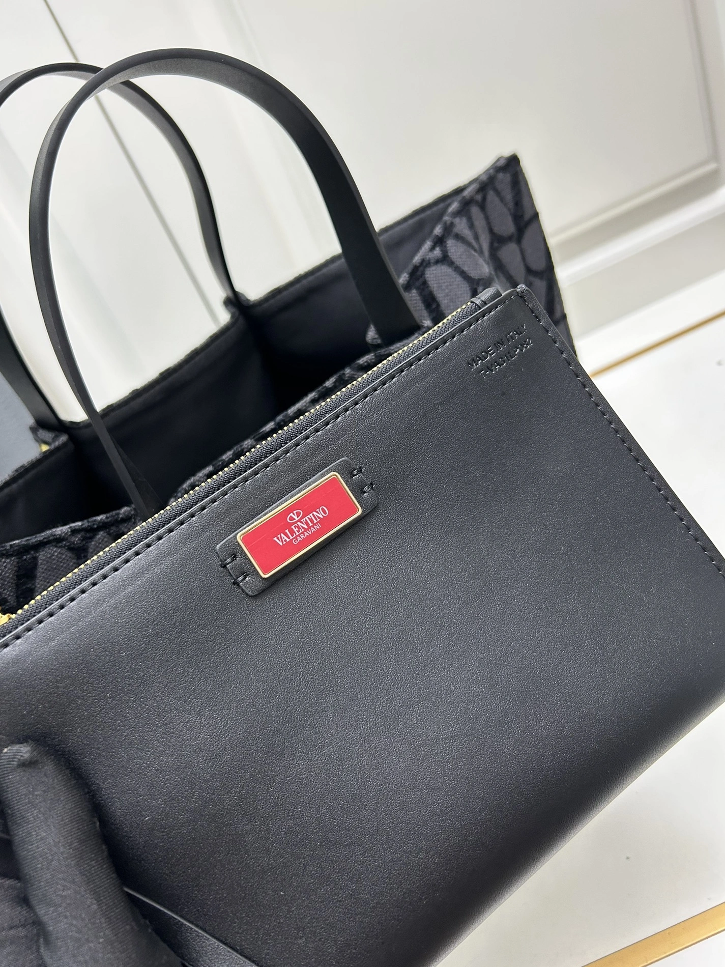 NewStyle 3379 Valentino AAA Quality Handbags For Women