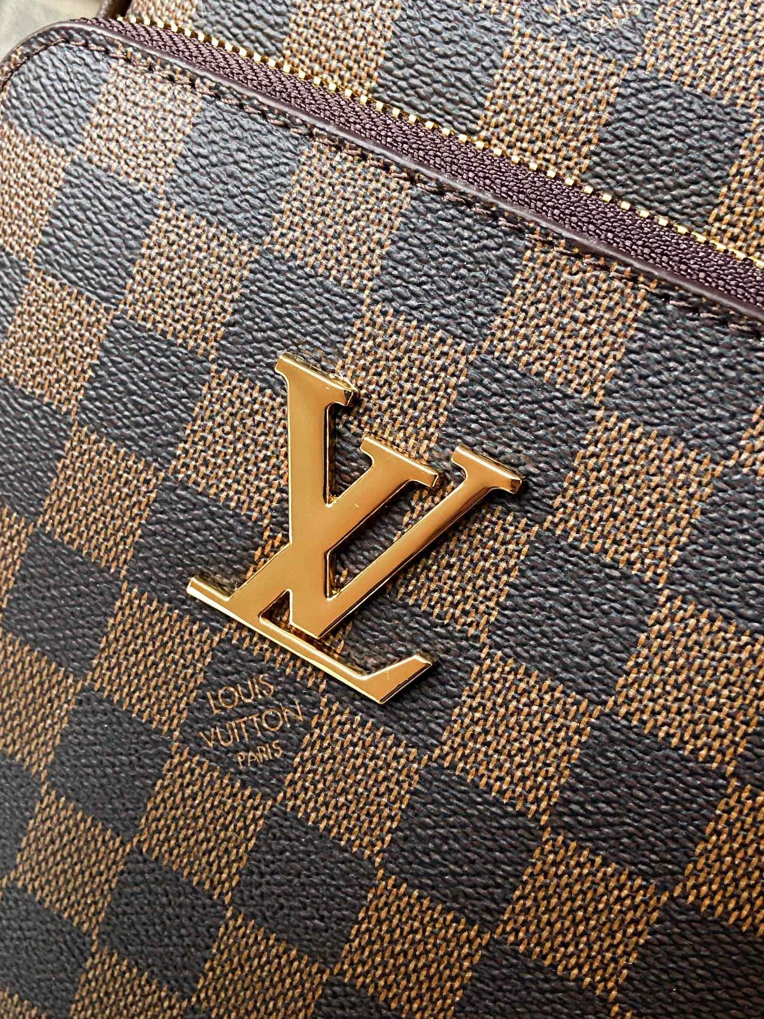 NewStyle 3581 Louis Vuitton AAA Man Messenger Bags