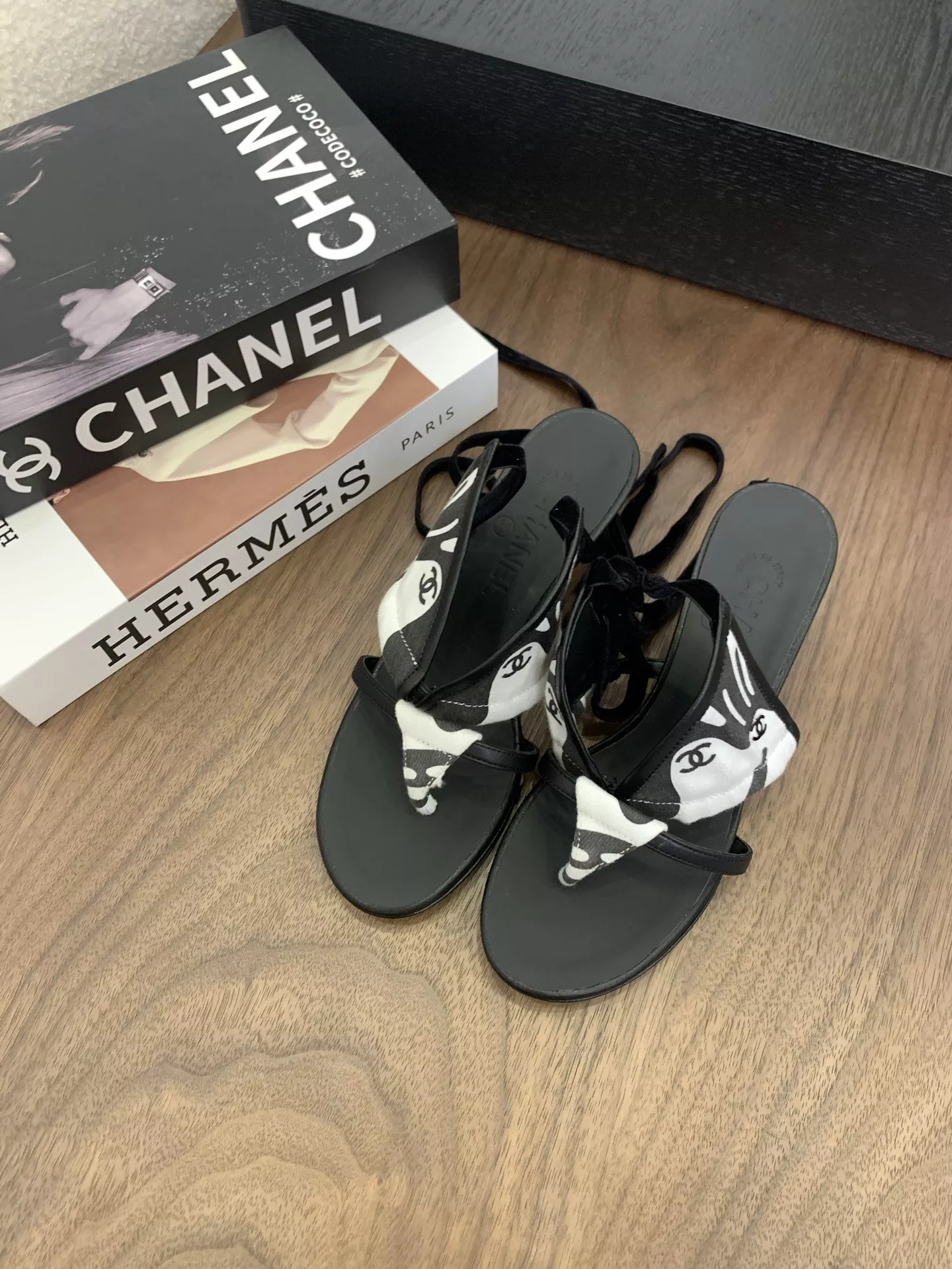 NewStyle 3663 Chanel Sandal For Women