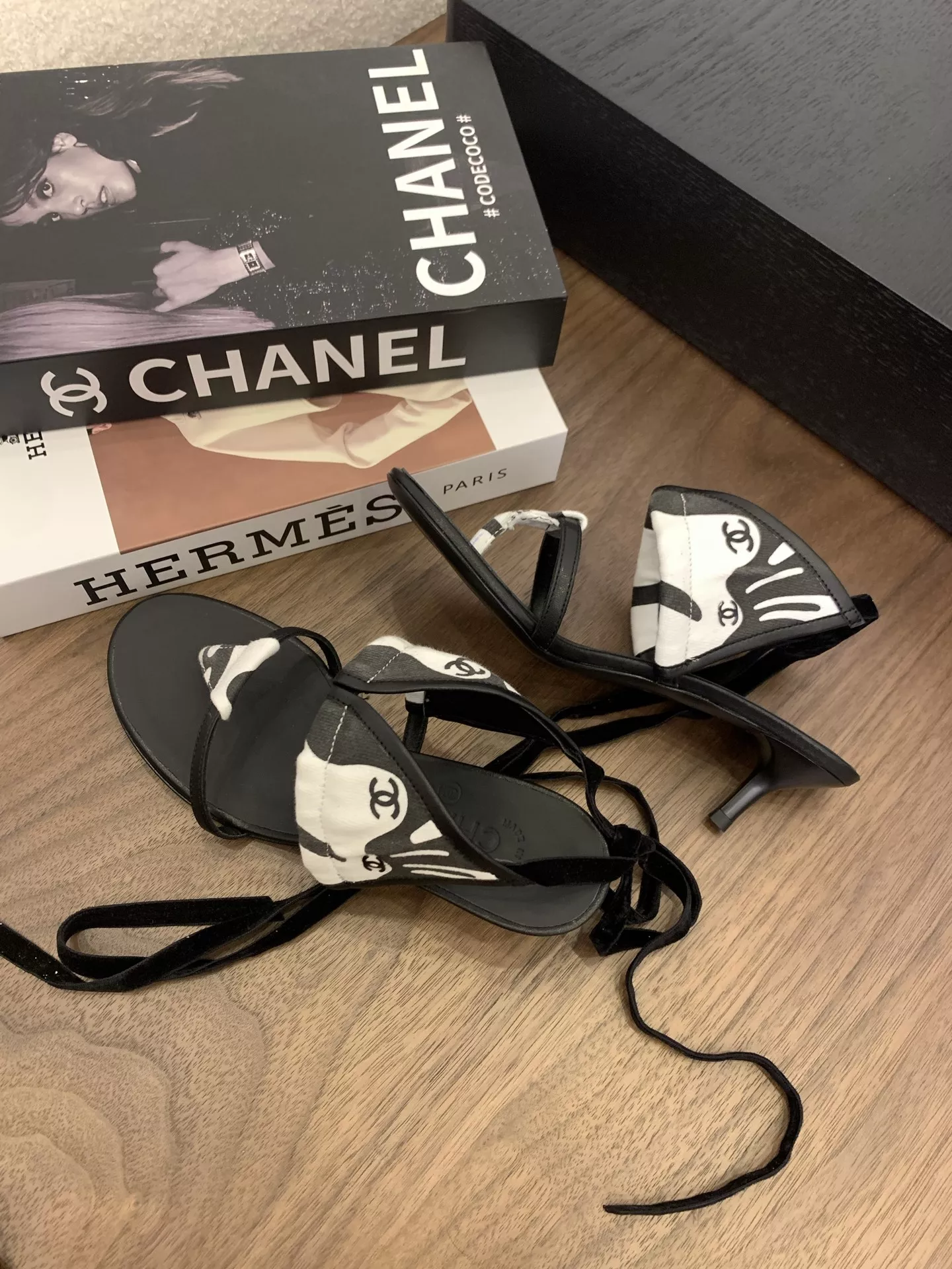 NewStyle 3663 Chanel Sandal For Women