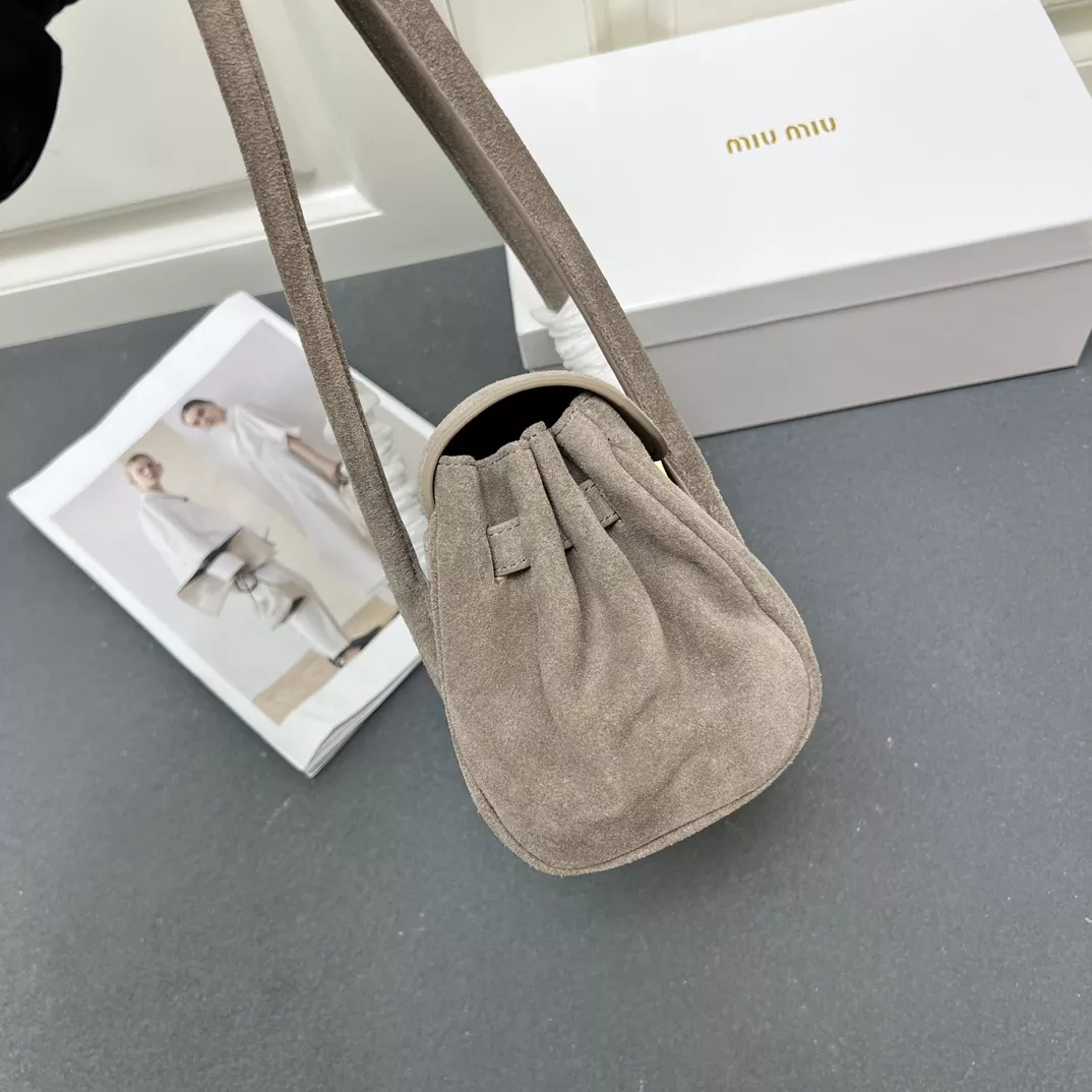 NewStyle 3883 MIU MIU AAA Quality Shoulder Bags For Women