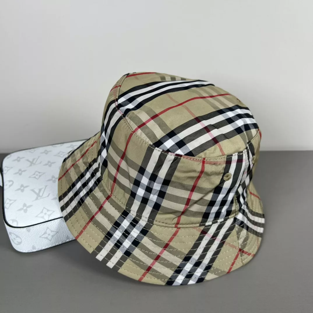 NewStyle 4321 Burberry Caps