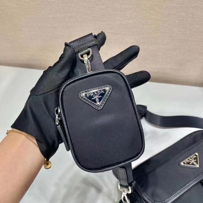 NewStyle 4326 Prada AAA Man Messenger Bags
