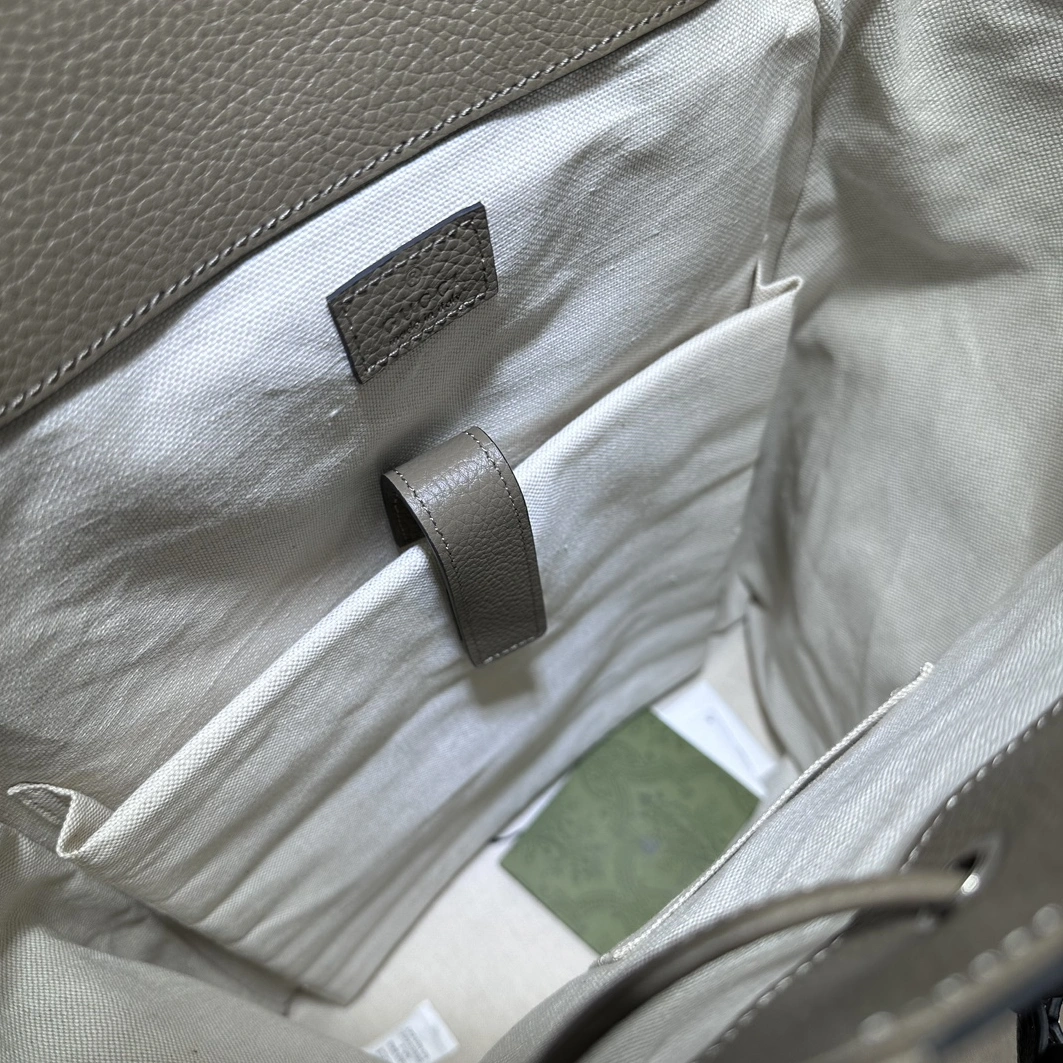 NewStyle 4618 Gucci AAA Man Backpacks