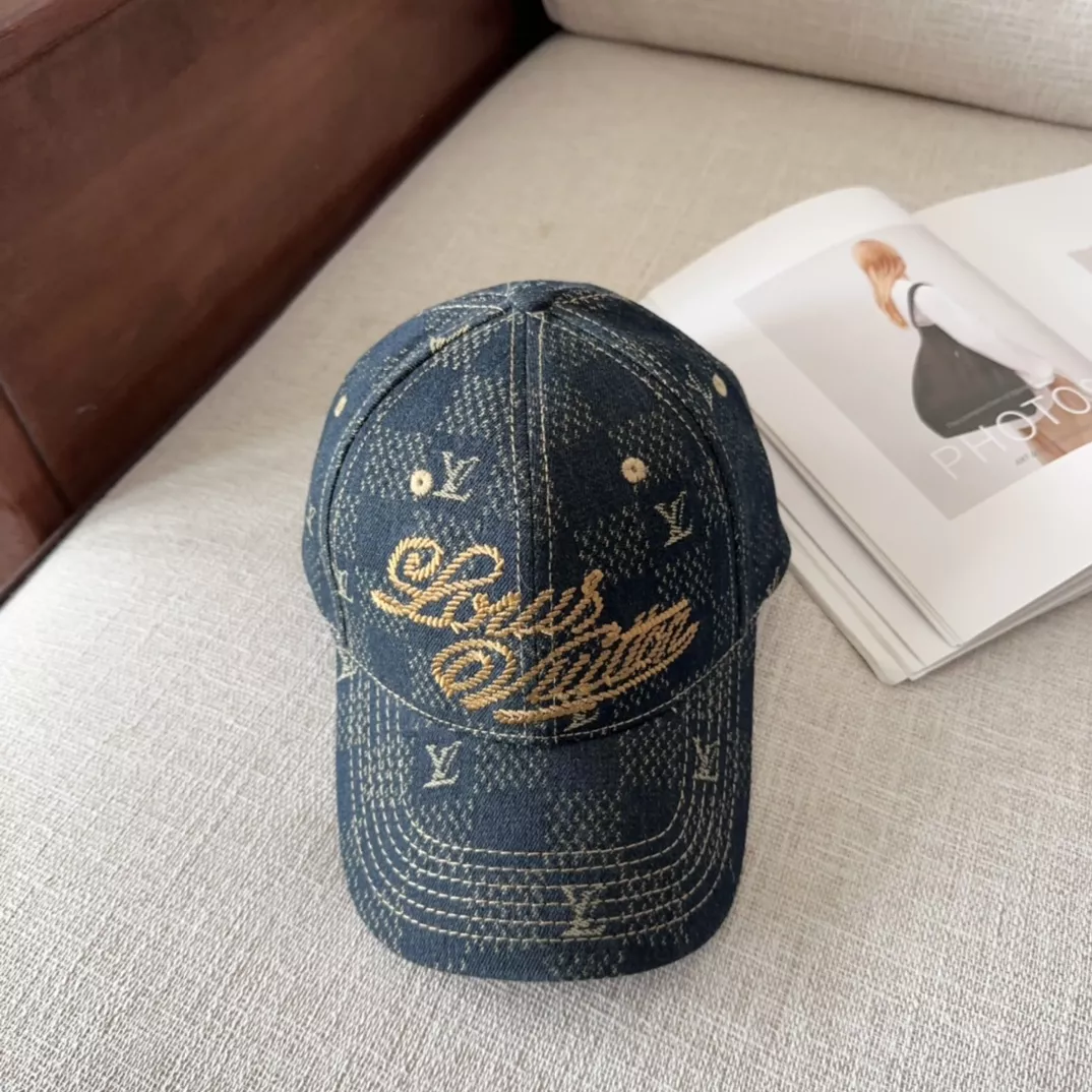 NewStyle 4724 Louis Vuitton LV Caps