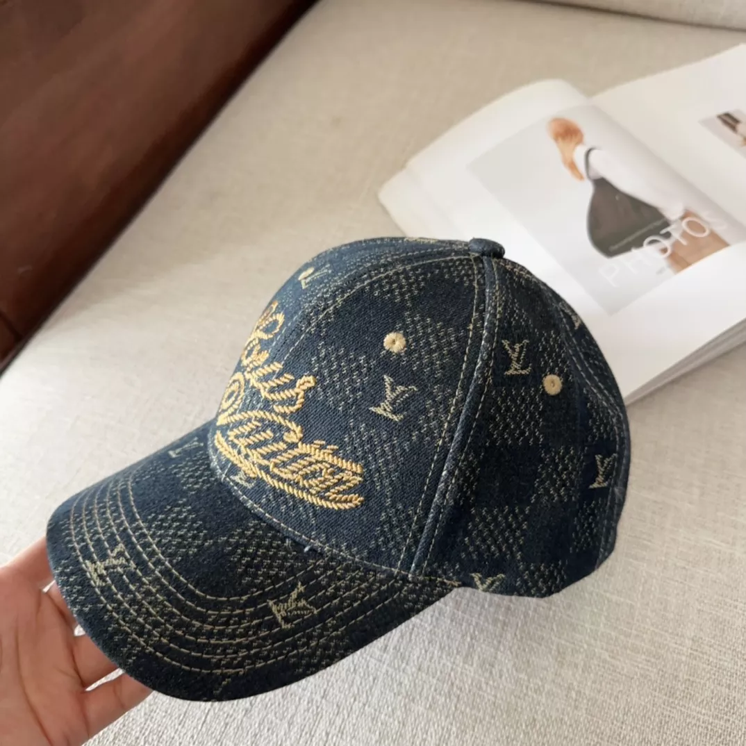NewStyle 4724 Louis Vuitton LV Caps