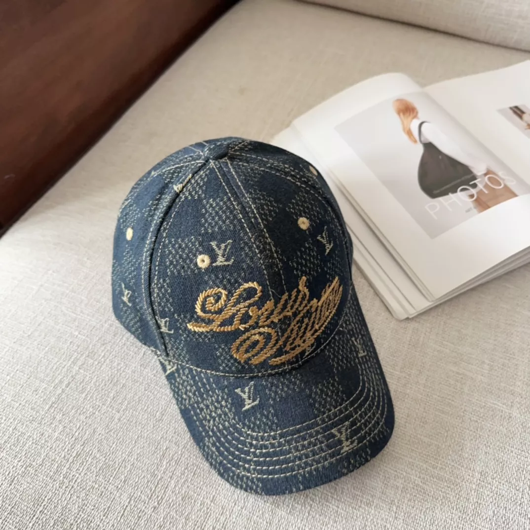 NewStyle 4724 Louis Vuitton LV Caps