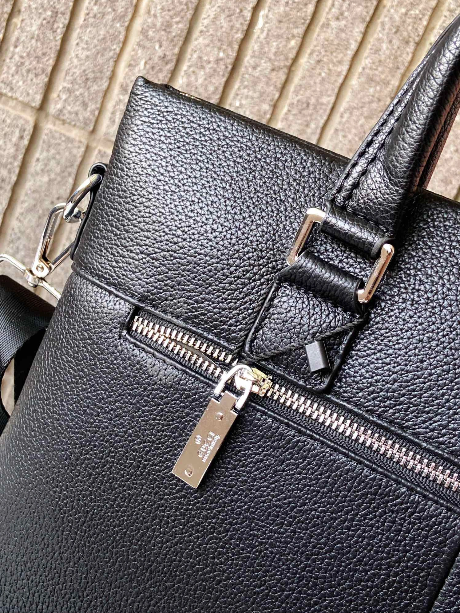 NewStyle 4846 Gucci AAA Man Handbags