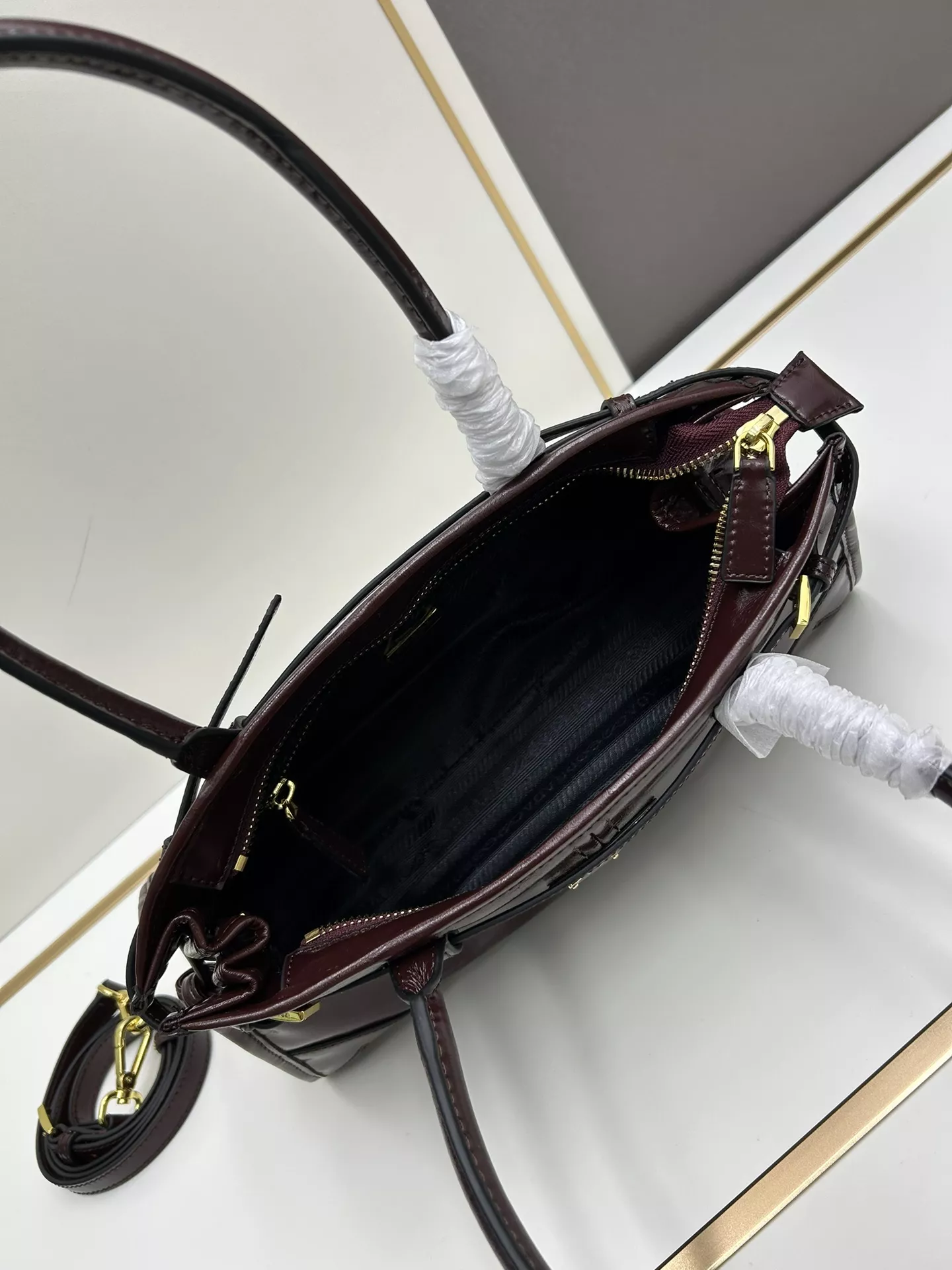 NewStyle 4871 Prada AAA Quality Handbags For Women