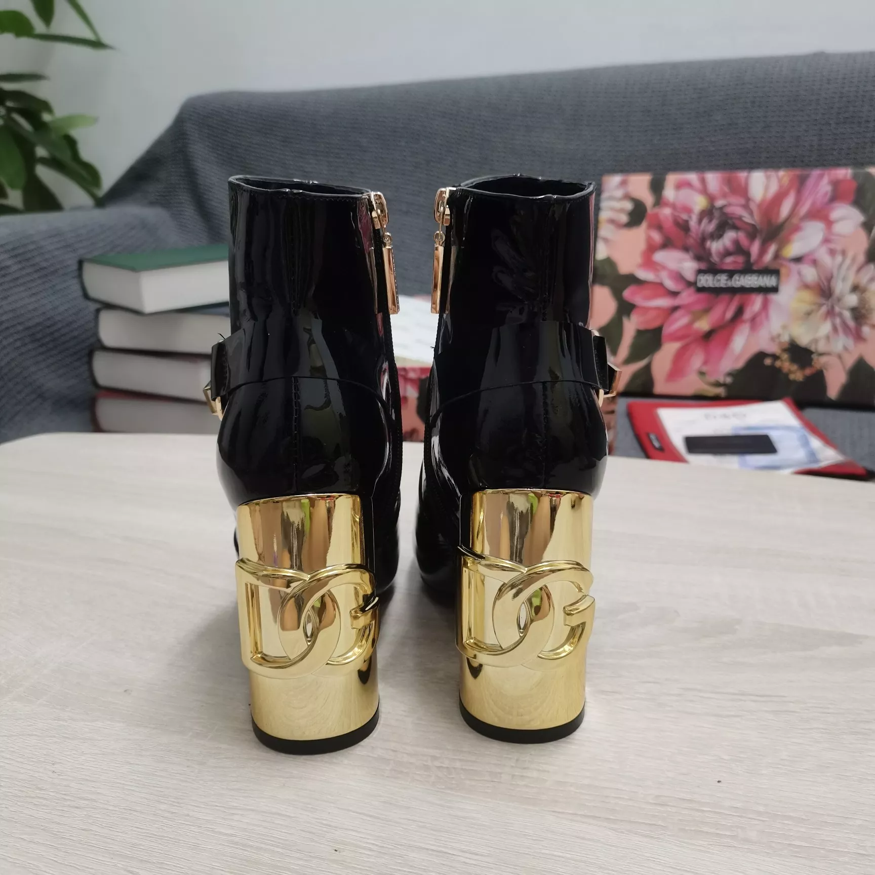 NewStyle 4883 Dolce & Gabbana D&G Boots For Women