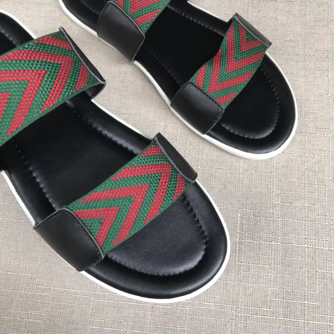 NewStyle 4891 Gucci Slippers For Men