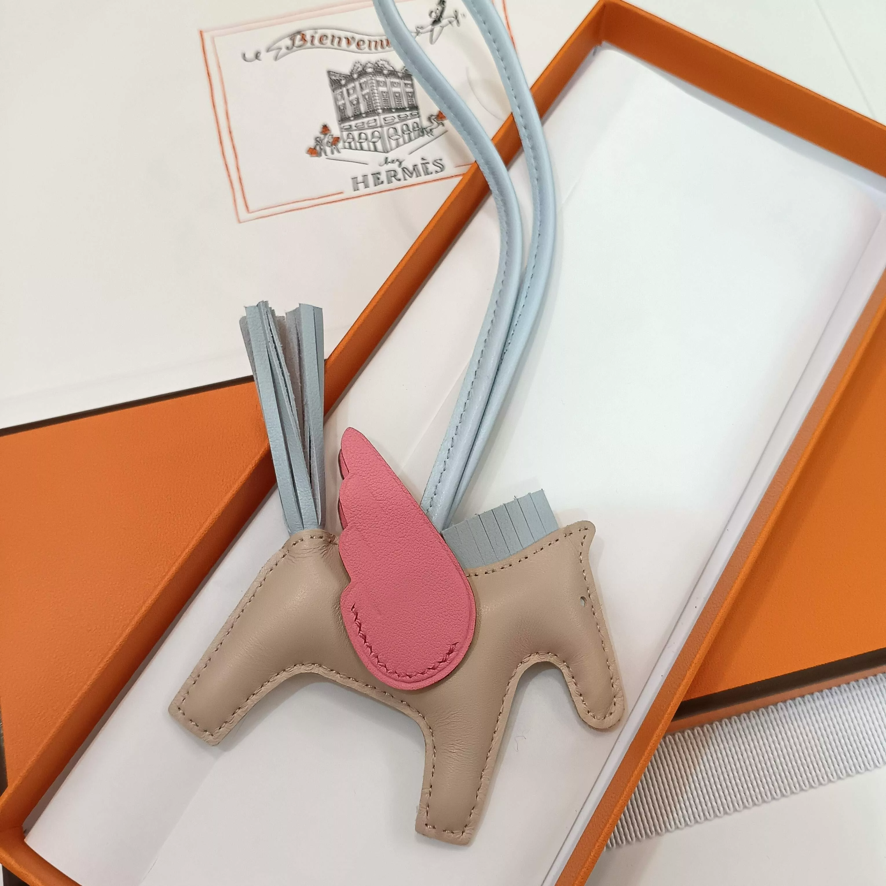 NewStyle 4943 Hermes Key Holder And Bag Buckle