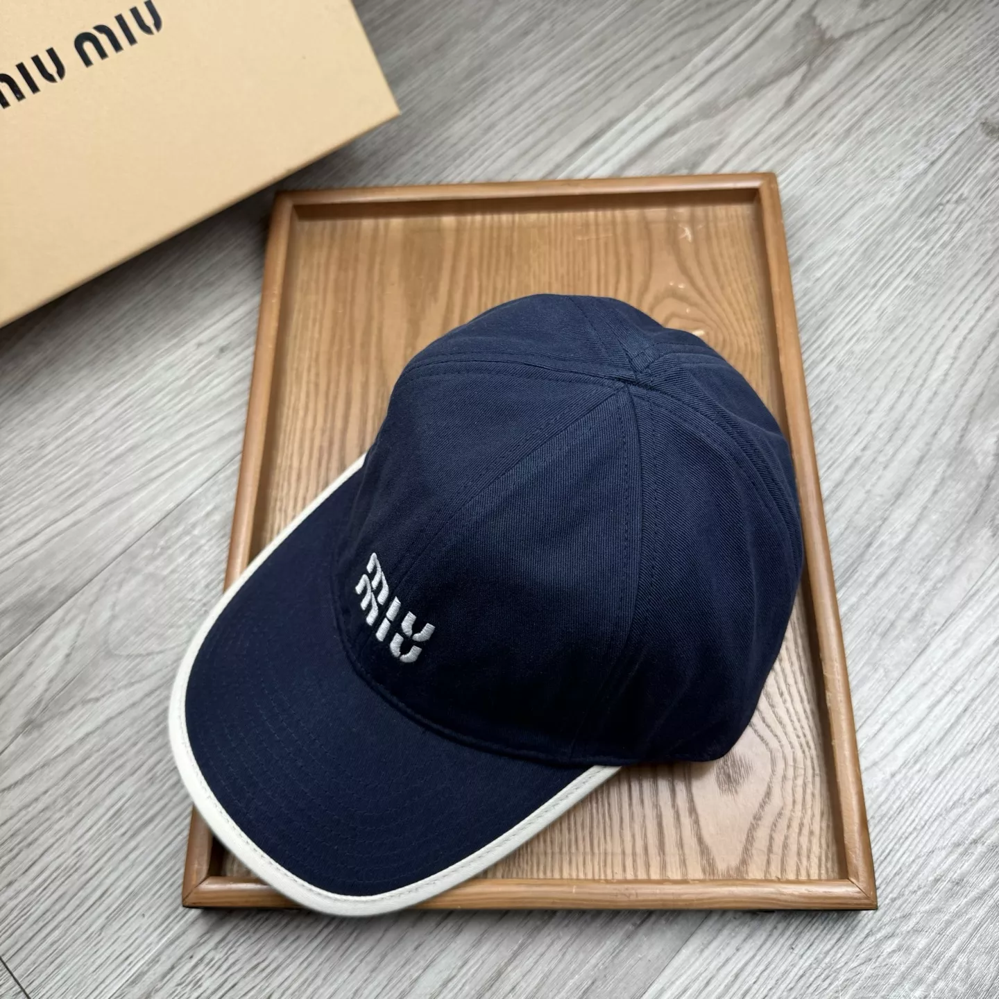 NewStyle 5124 MIU MIU Caps