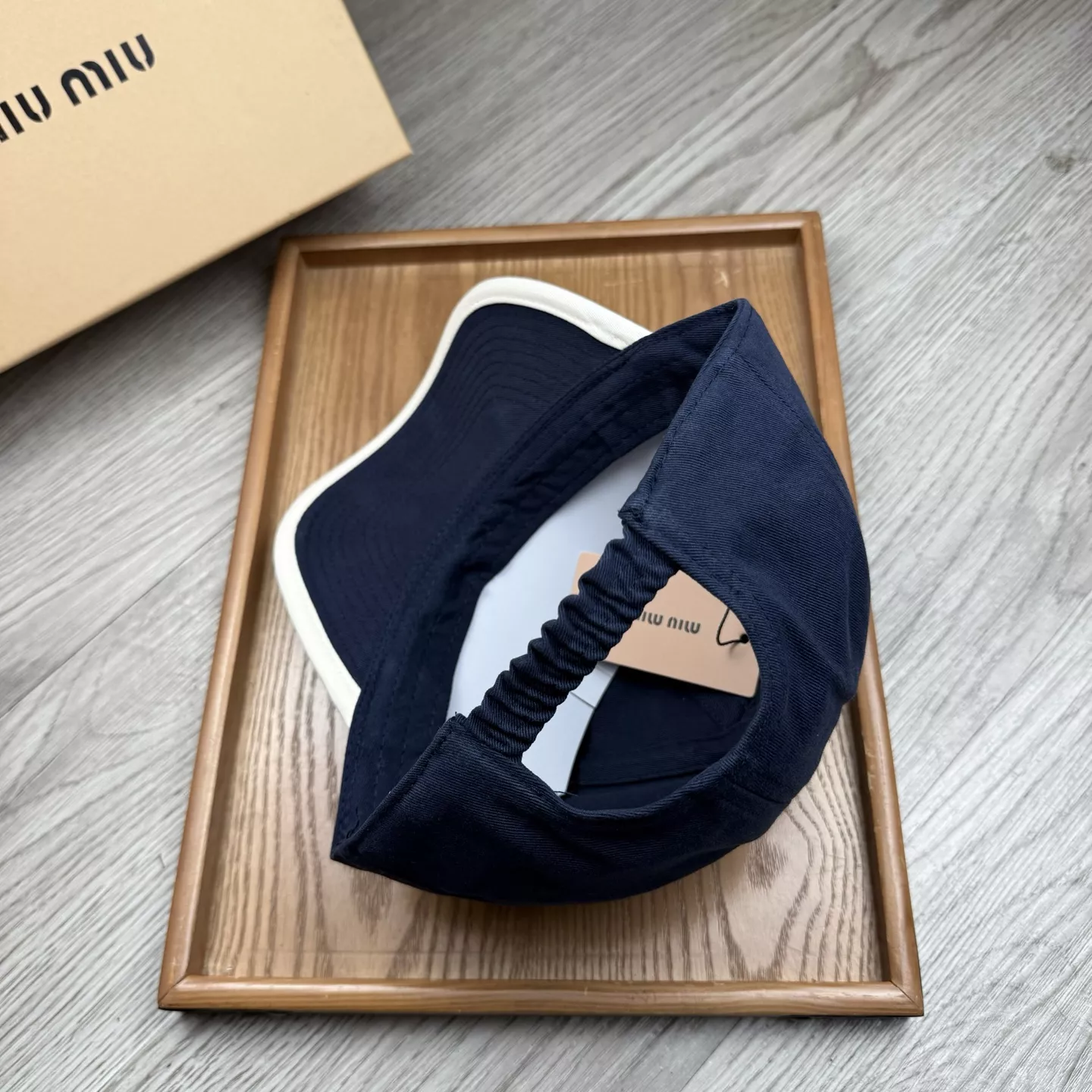 NewStyle 5124 MIU MIU Caps