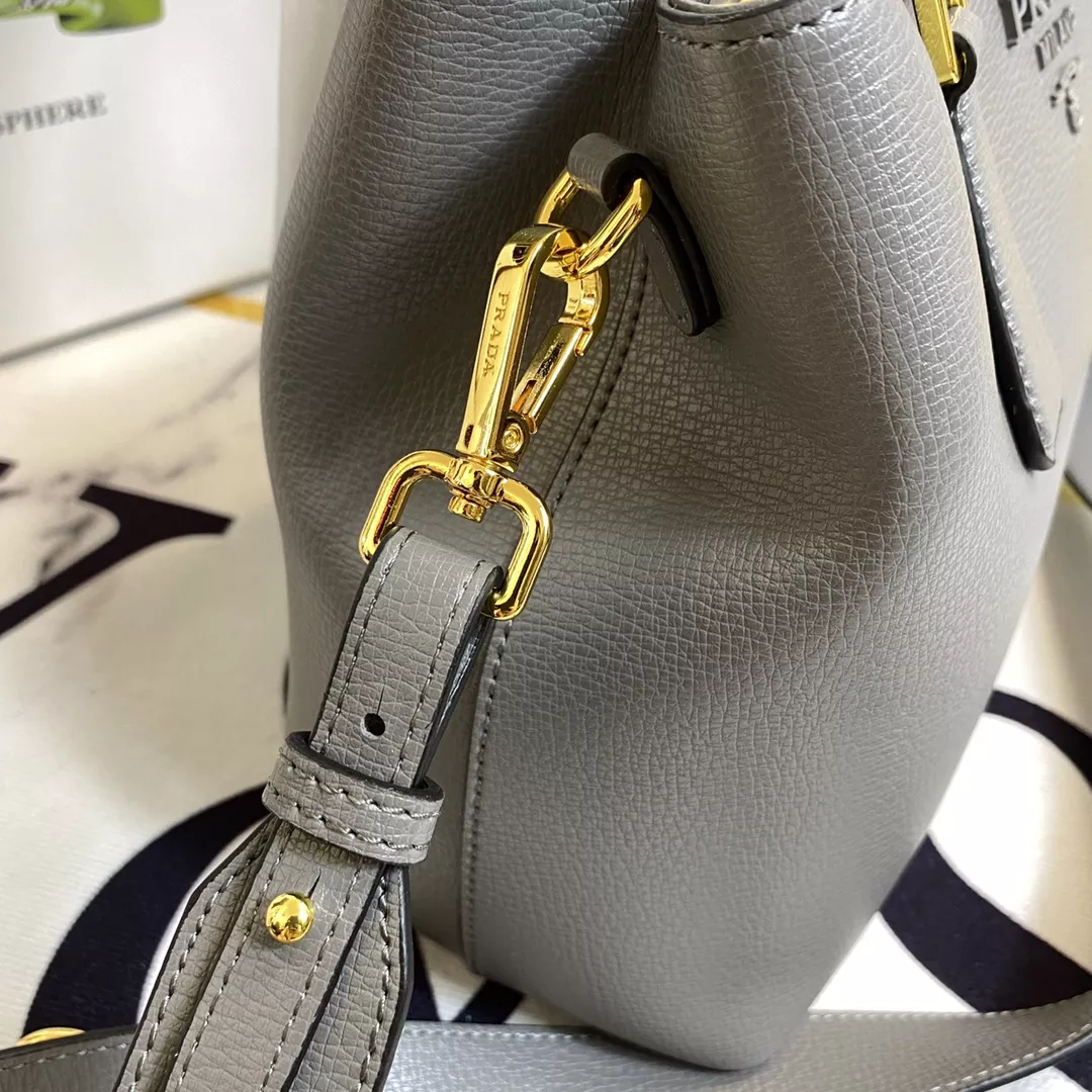 NewStyle 5125 Prada AAA Quality Handbags For Women