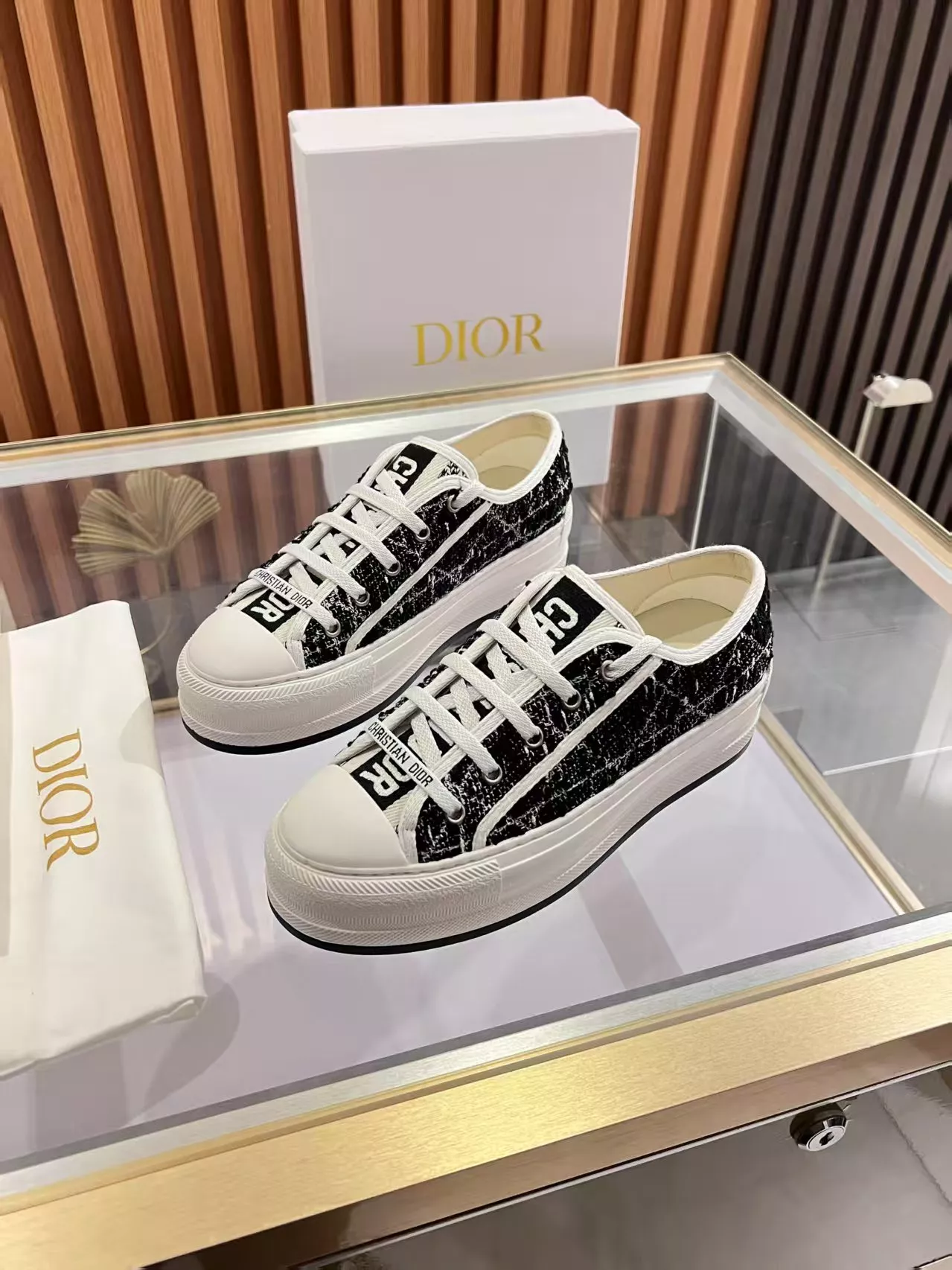 NewStyle 5162 Christian Dior Casual Shoes For Women
