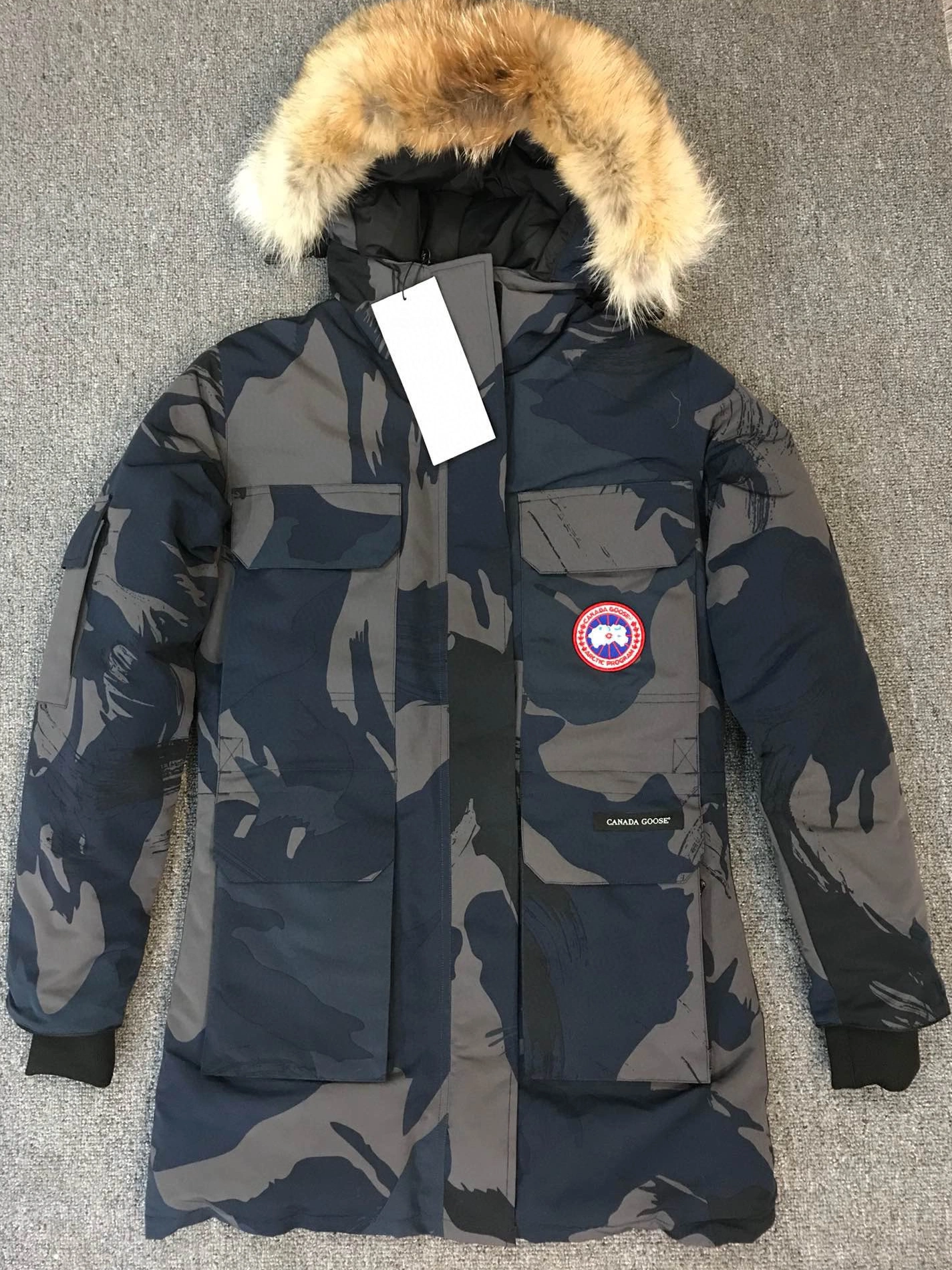 NewStyle 5717 Canada Goose Down Feather Coat Long Sleeved For Women