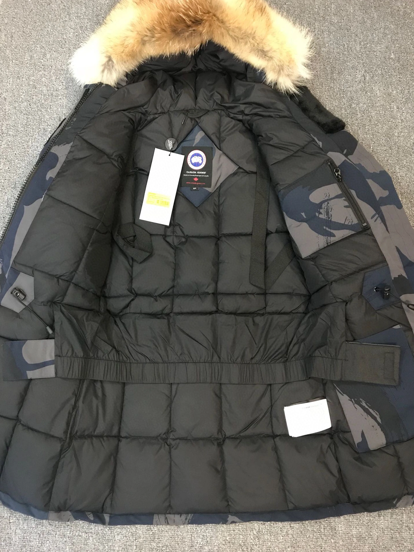 NewStyle 5717 Canada Goose Down Feather Coat Long Sleeved For Women