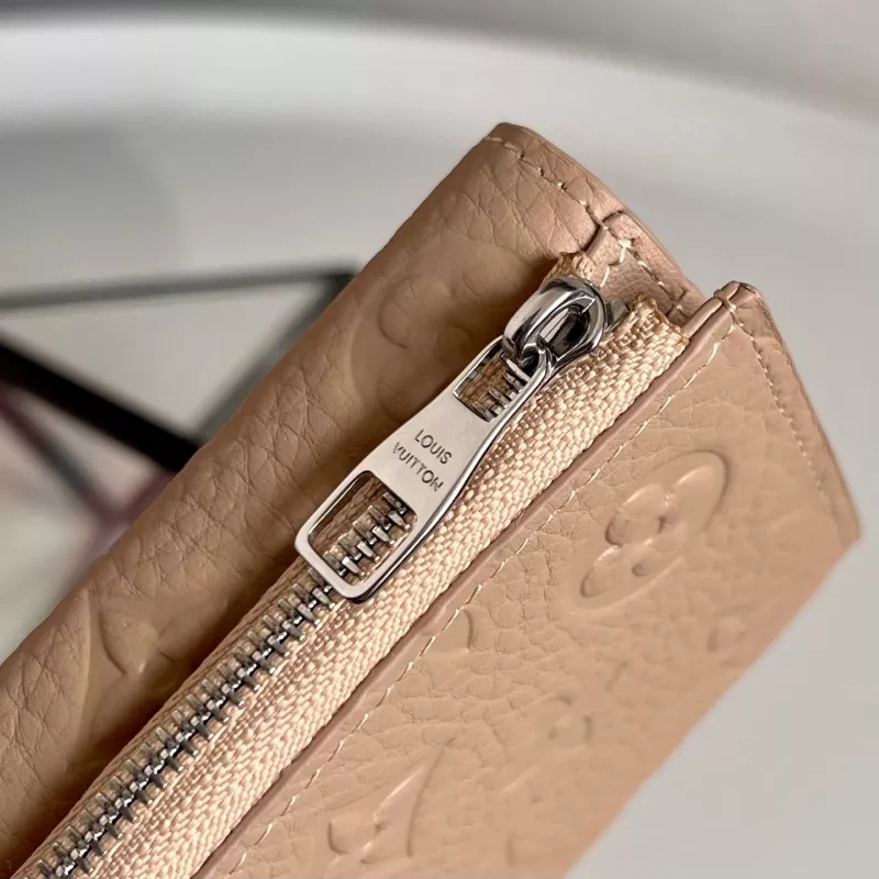 NewStyle 6065 Louis Vuitton AAA Quality Card Case