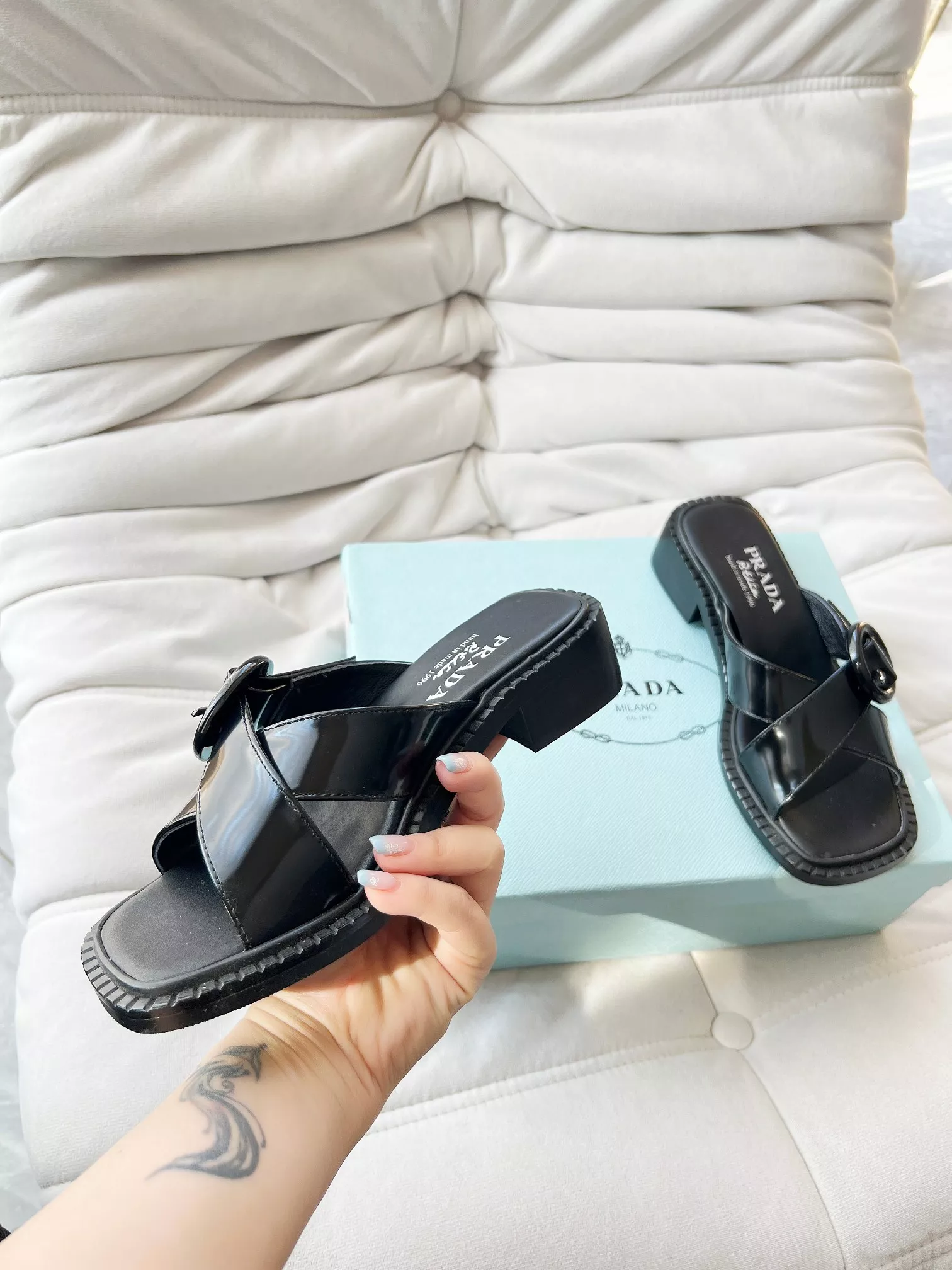NewStyle 6114 Prada Slippers For Women