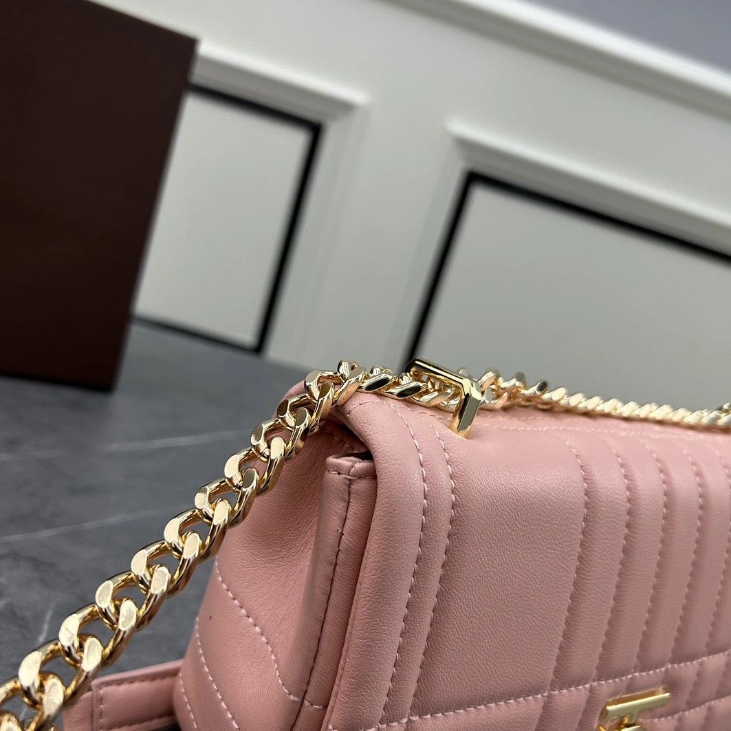 NewStyle 627 Burberry AAA Quality Messenger Bags For Women