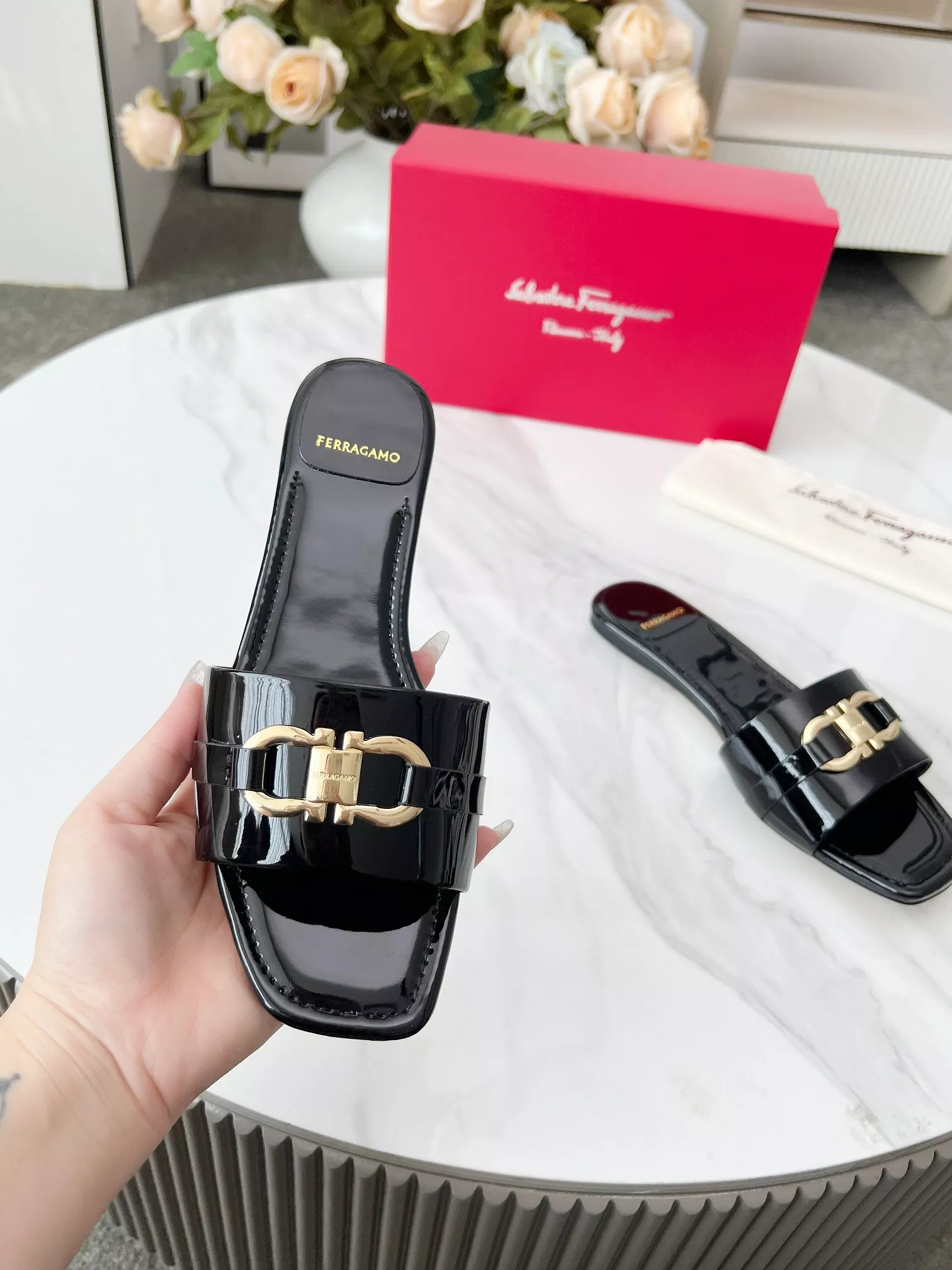 NewStyle 6310 Salvatore Ferragamo Slippers For Women