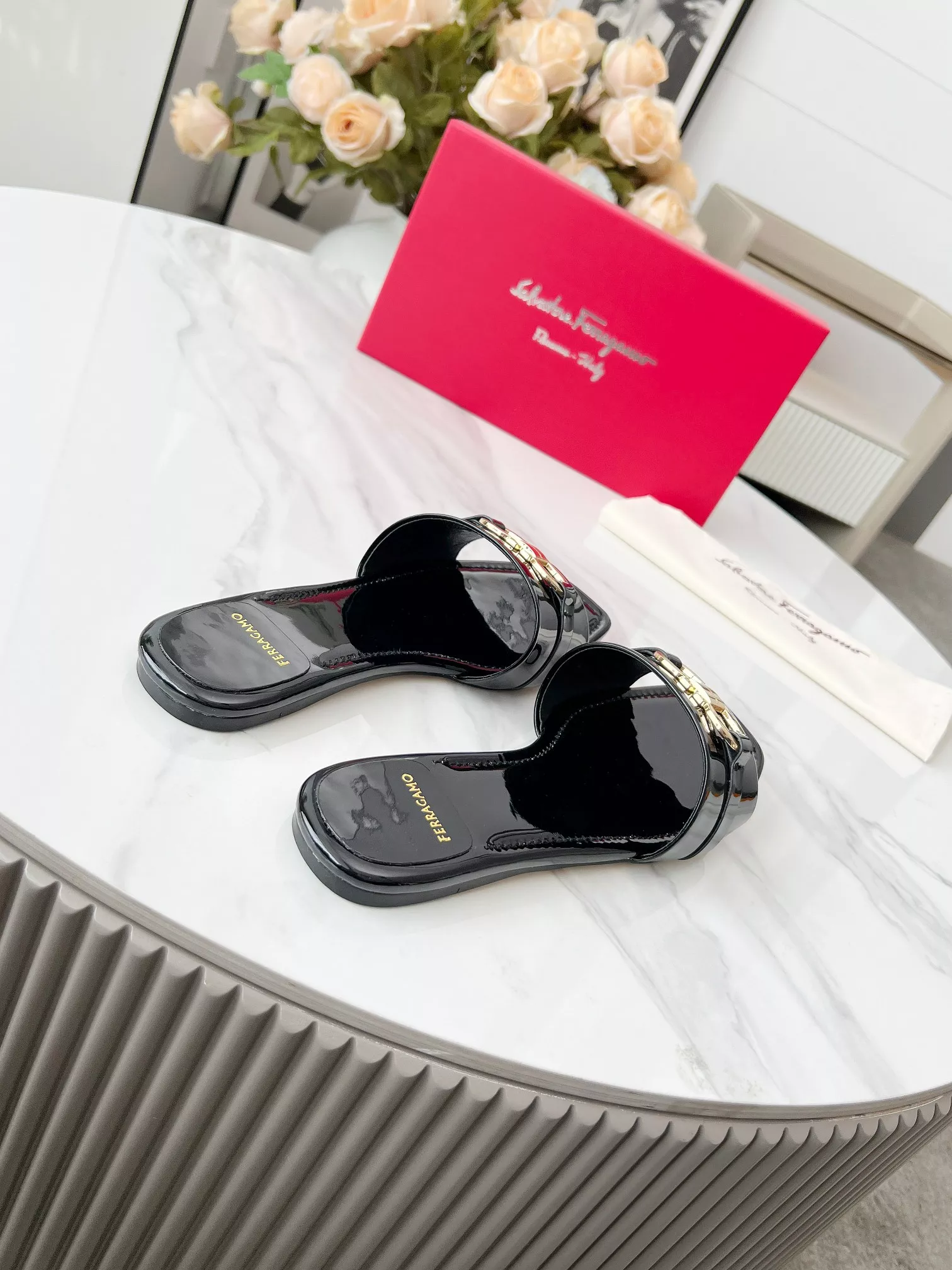 NewStyle 6310 Salvatore Ferragamo Slippers For Women
