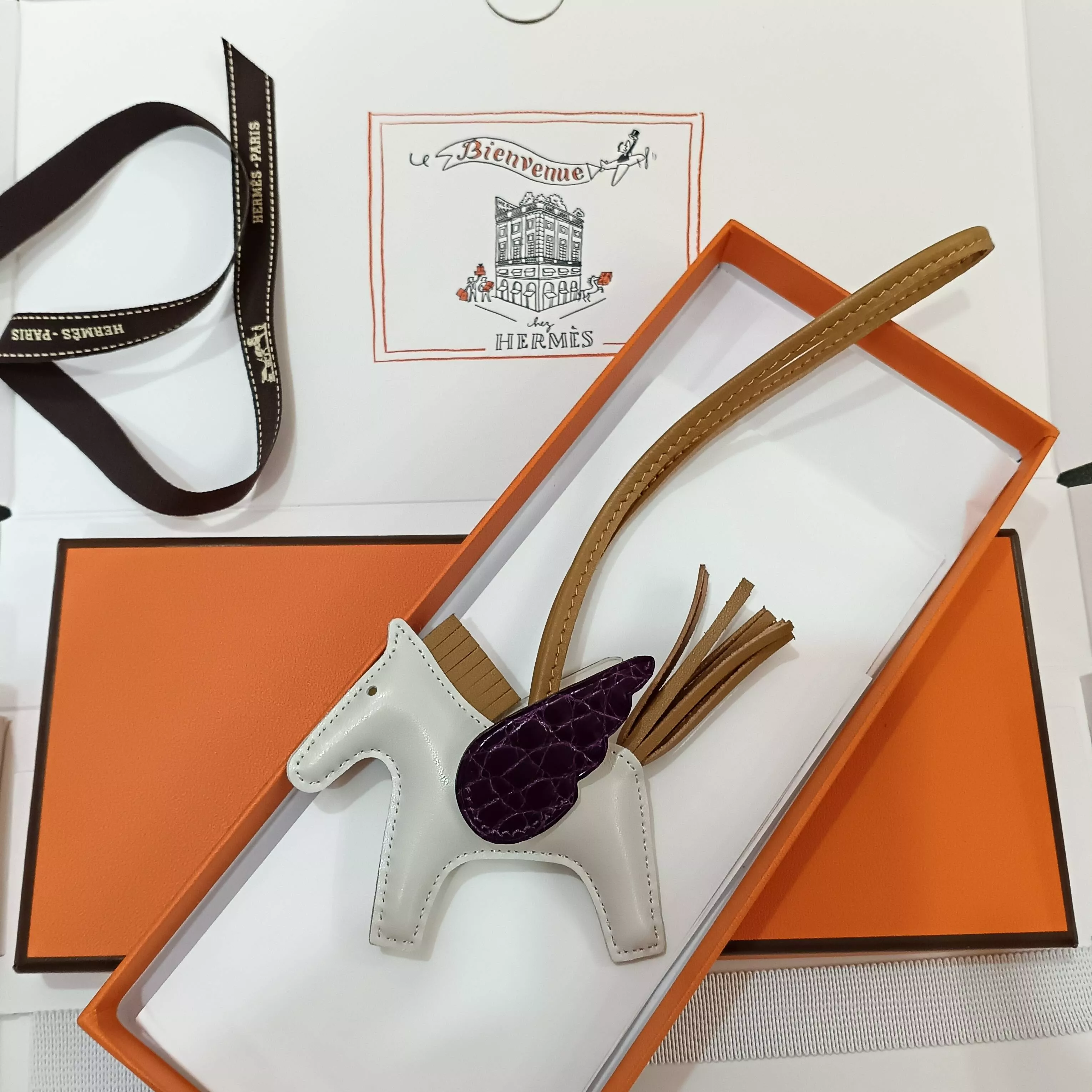 NewStyle 6400 Hermes Key Holder And Bag Buckle