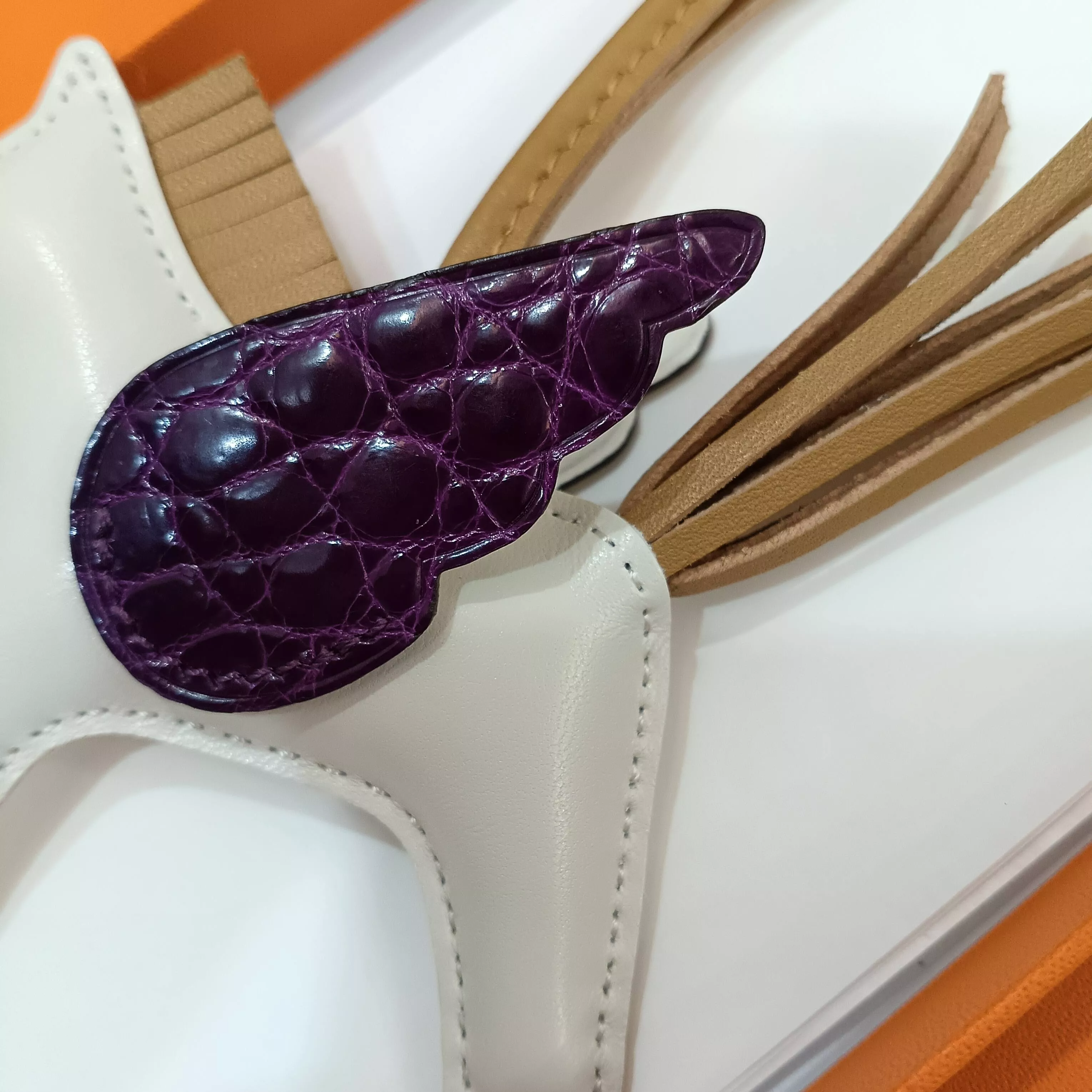 NewStyle 6400 Hermes Key Holder And Bag Buckle