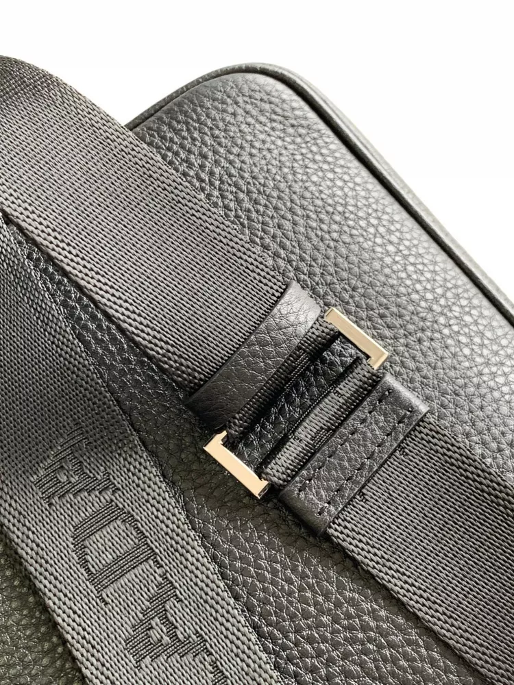 NewStyle 6566 Prada AAA Man Messenger Bags