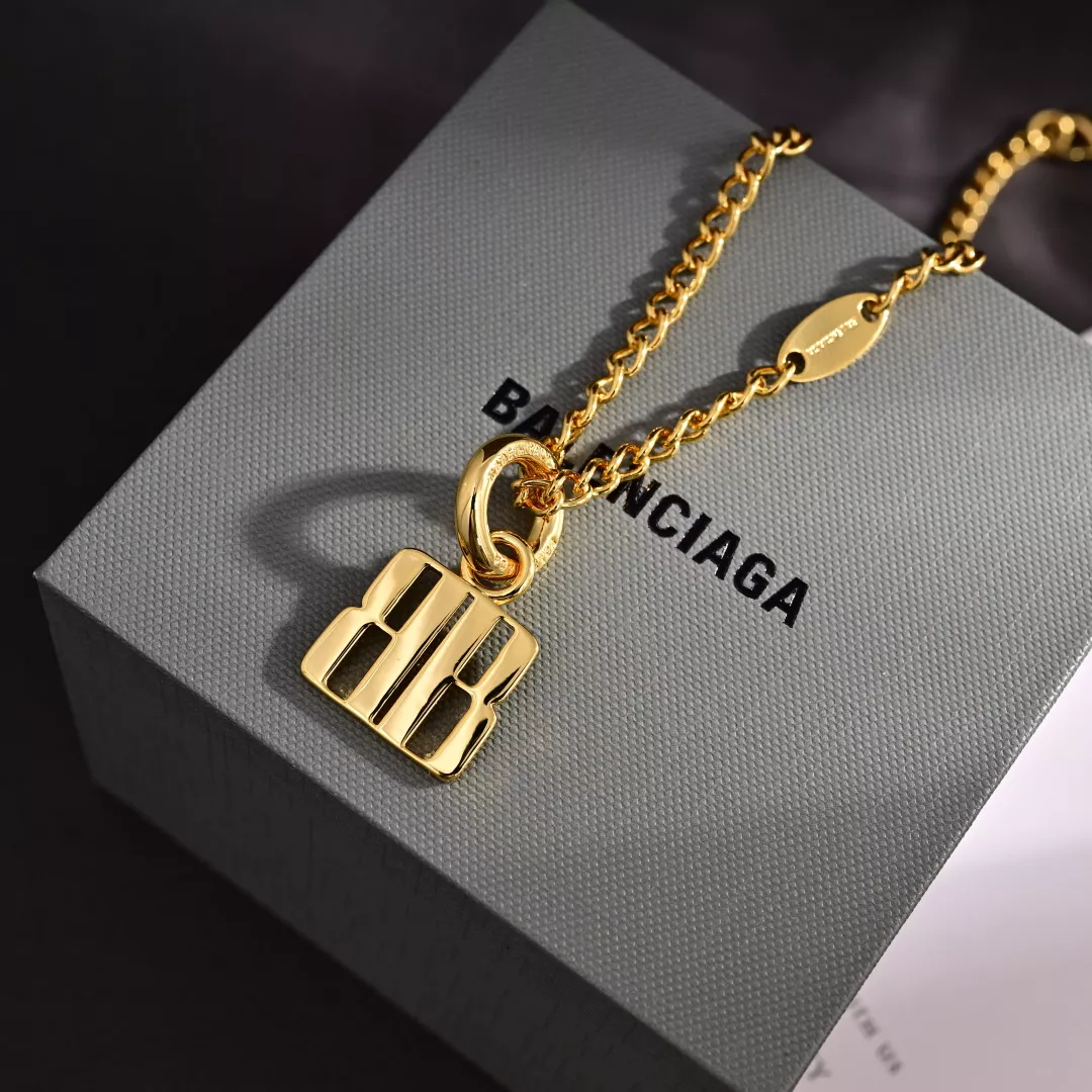 NewStyle 6784 Balenciaga Necklaces