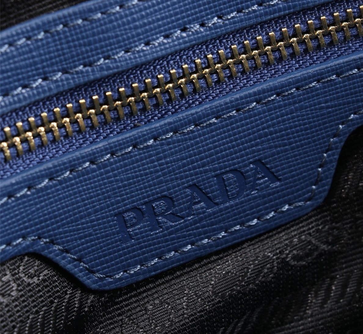 NewStyle 6786 Prada AAA Man Wallets