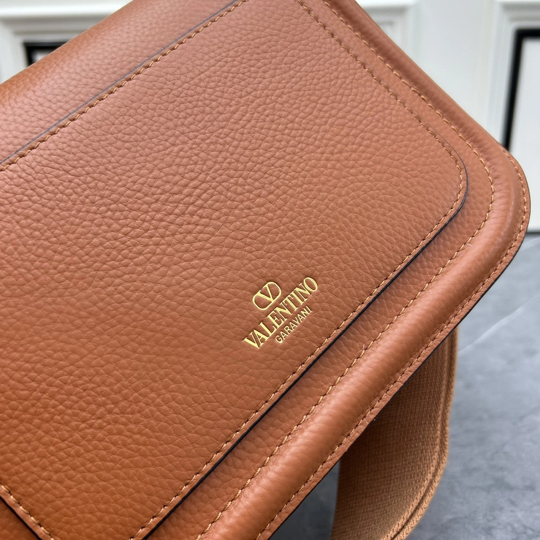 NewStyle 6887 Valentino AAA Quality Messenger Bags For Women