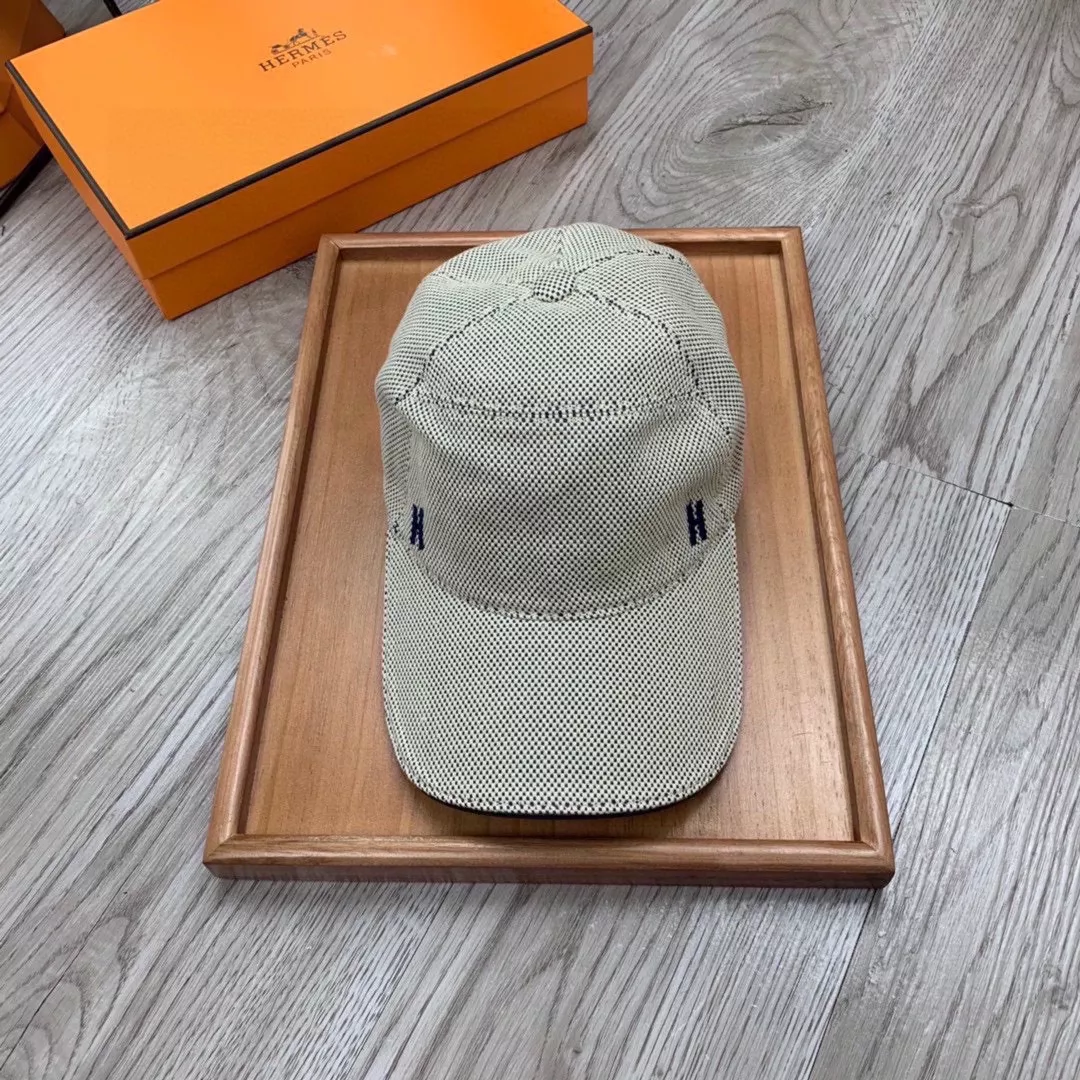 NewStyle 691 Hermes Caps