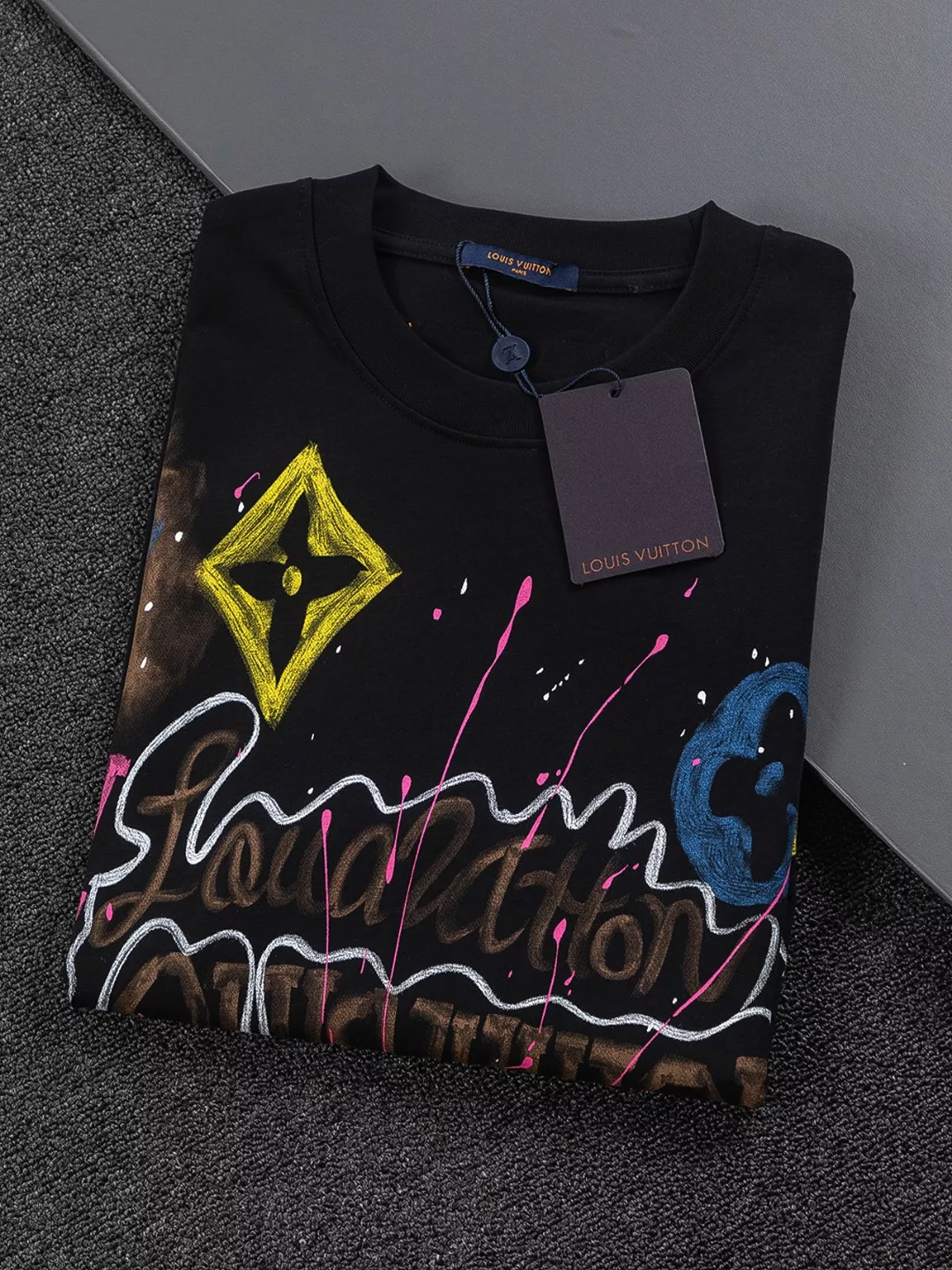 NewStyle 7045 Louis Vuitton LV T-Shirts Short Sleeved For Unisex