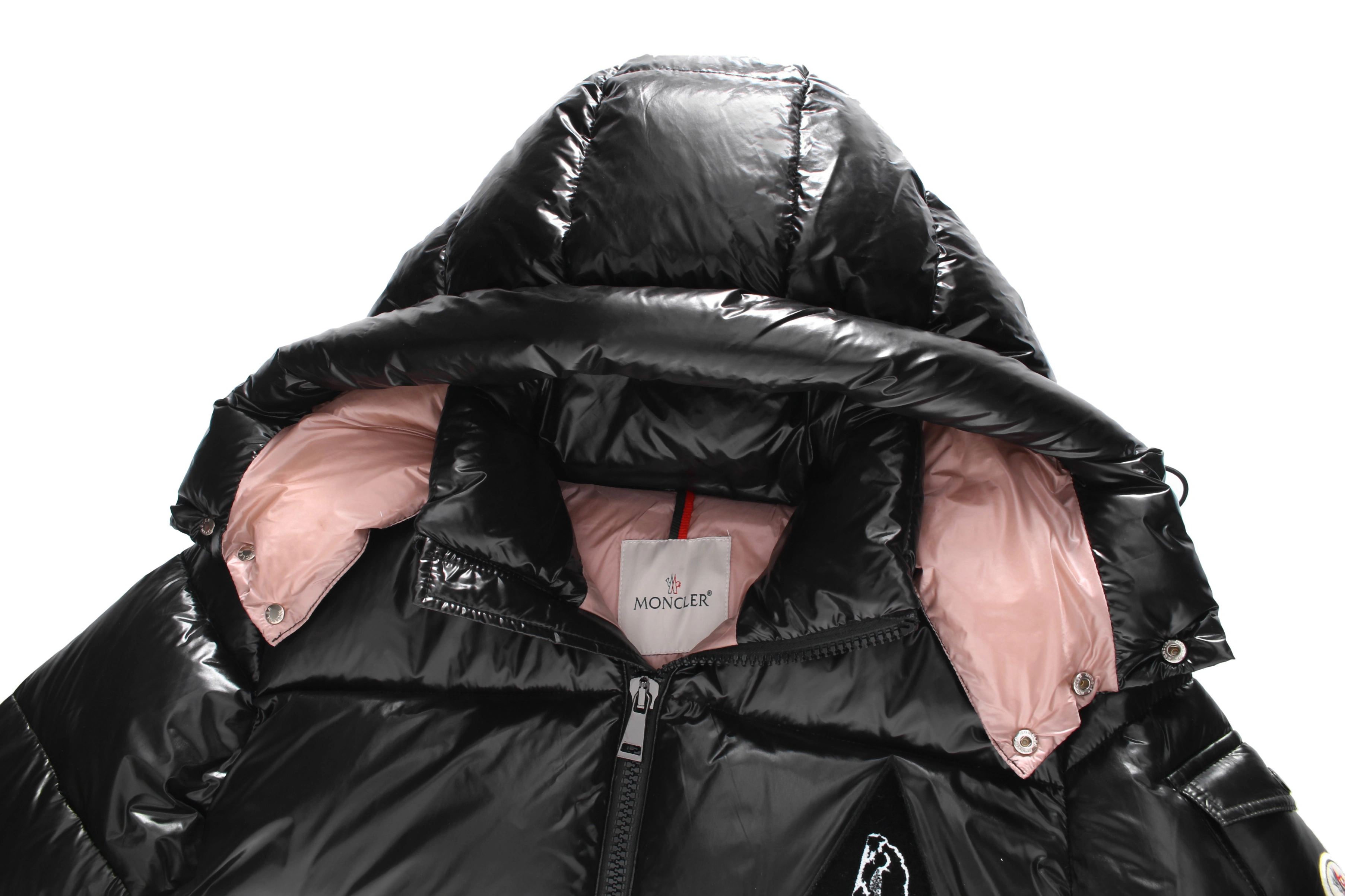 NewStyle 7097 Moncler Down Feather Coat Long Sleeved For Unisex