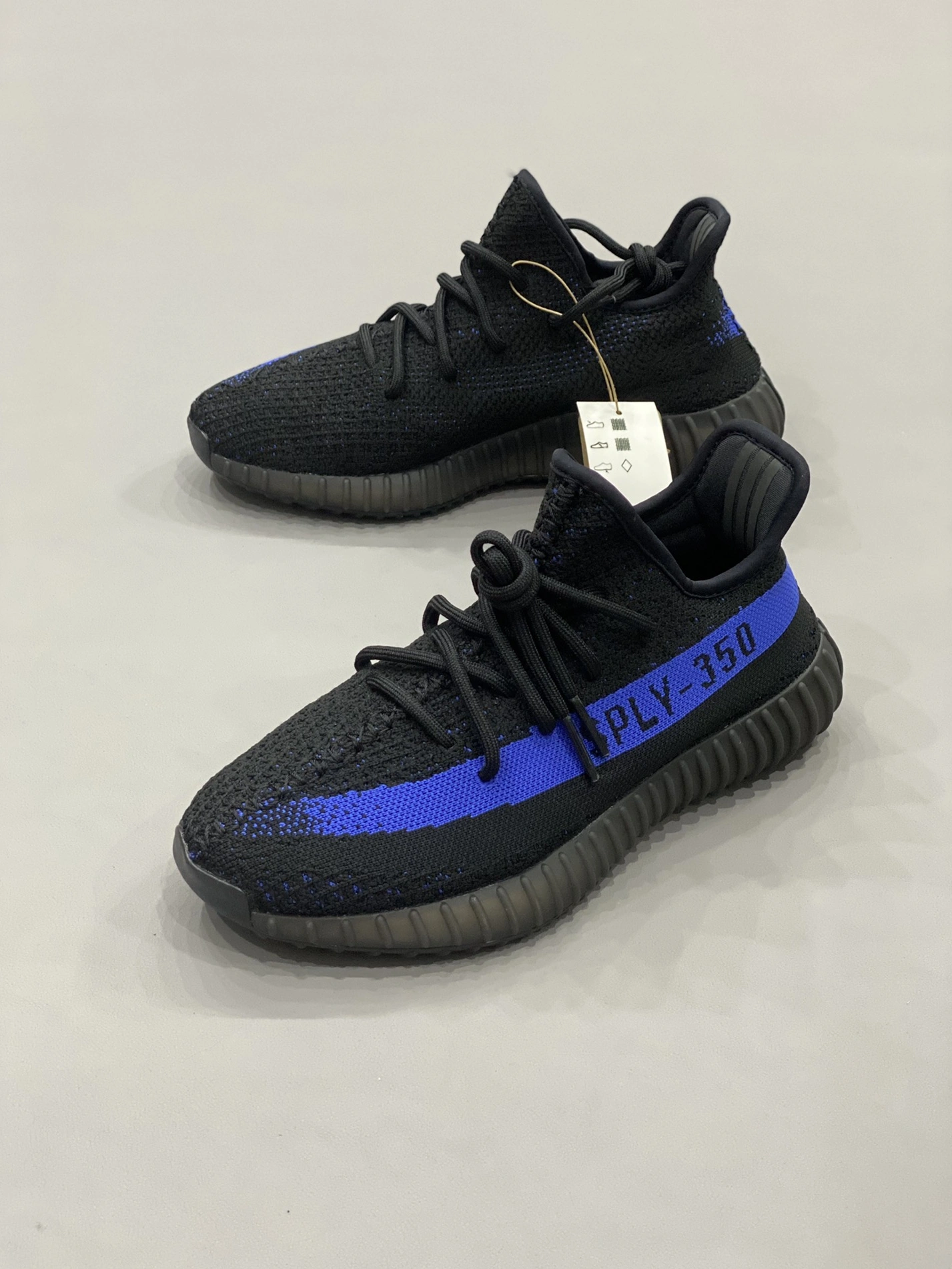NewStyle 7131 Adidas Yeezy Shoes For Men