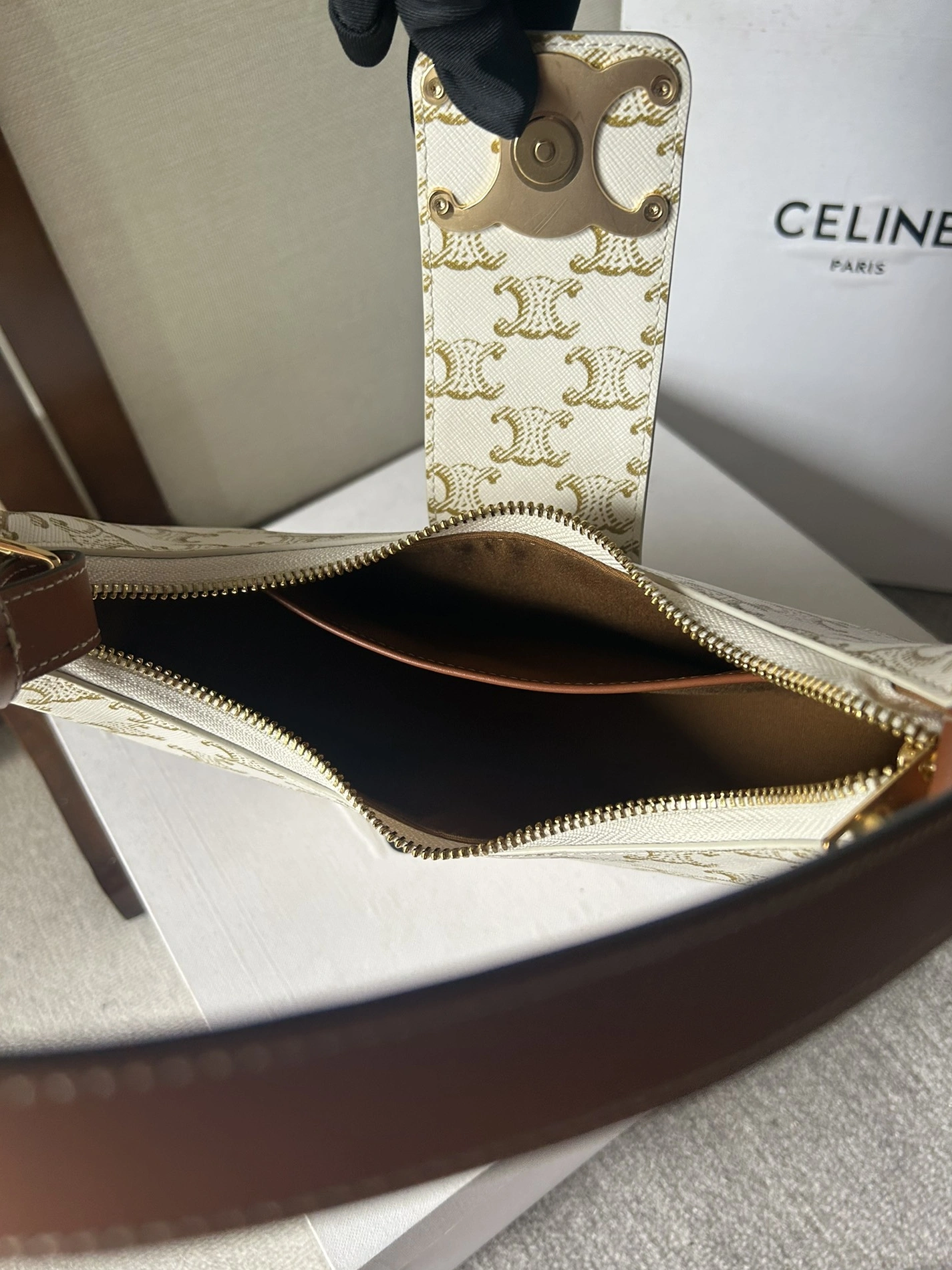 NewStyle 7168 Celine AAA Quality Shoulder Bags For Women