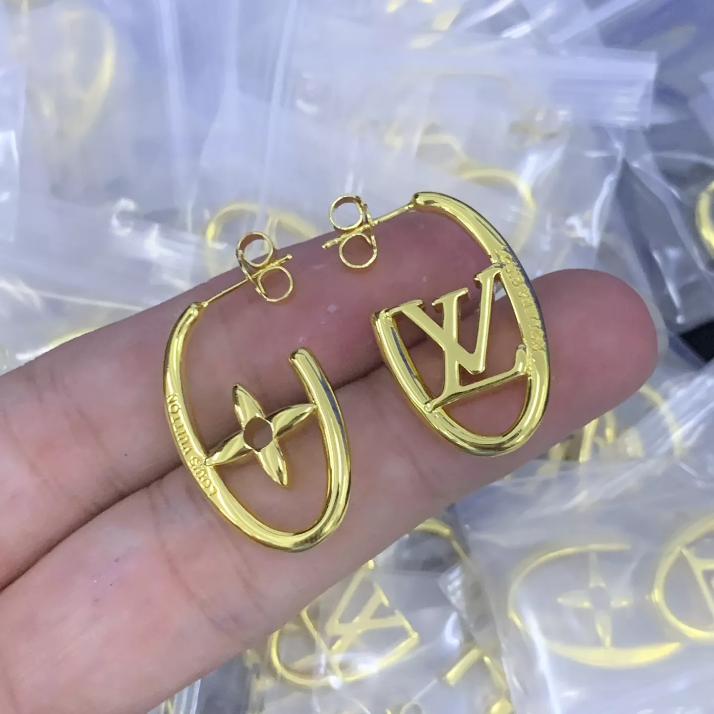 NewStyle 7219 Louis Vuitton Earrings For Women