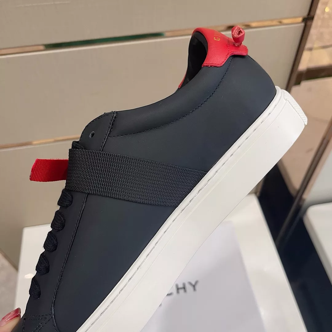NewStyle 7450 Givenchy Casual Shoes For Men