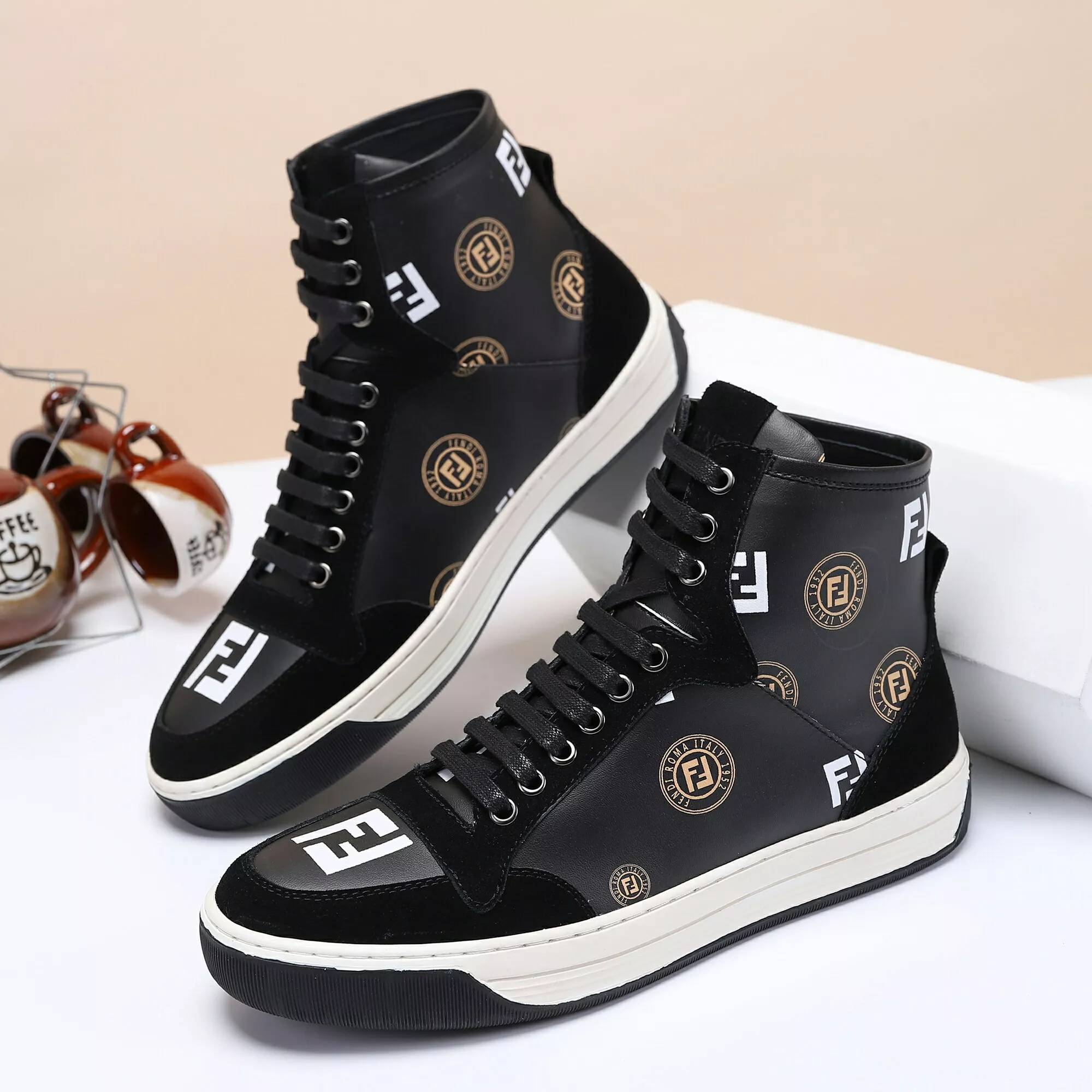 NewStyle 7724 Fendi High Tops Casual Shoes For Men