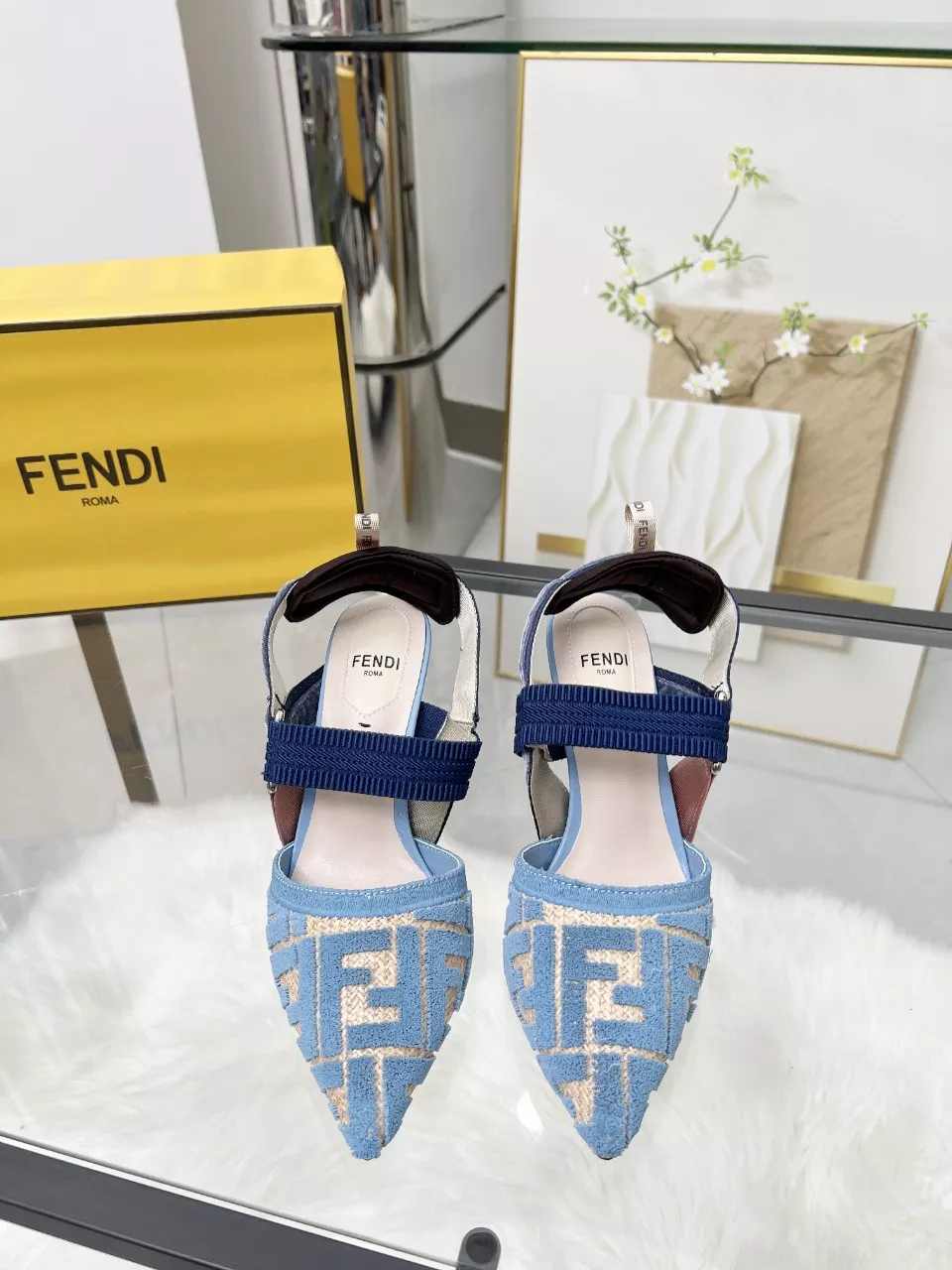 NewStyle 7787 Fendi Sandal For Women